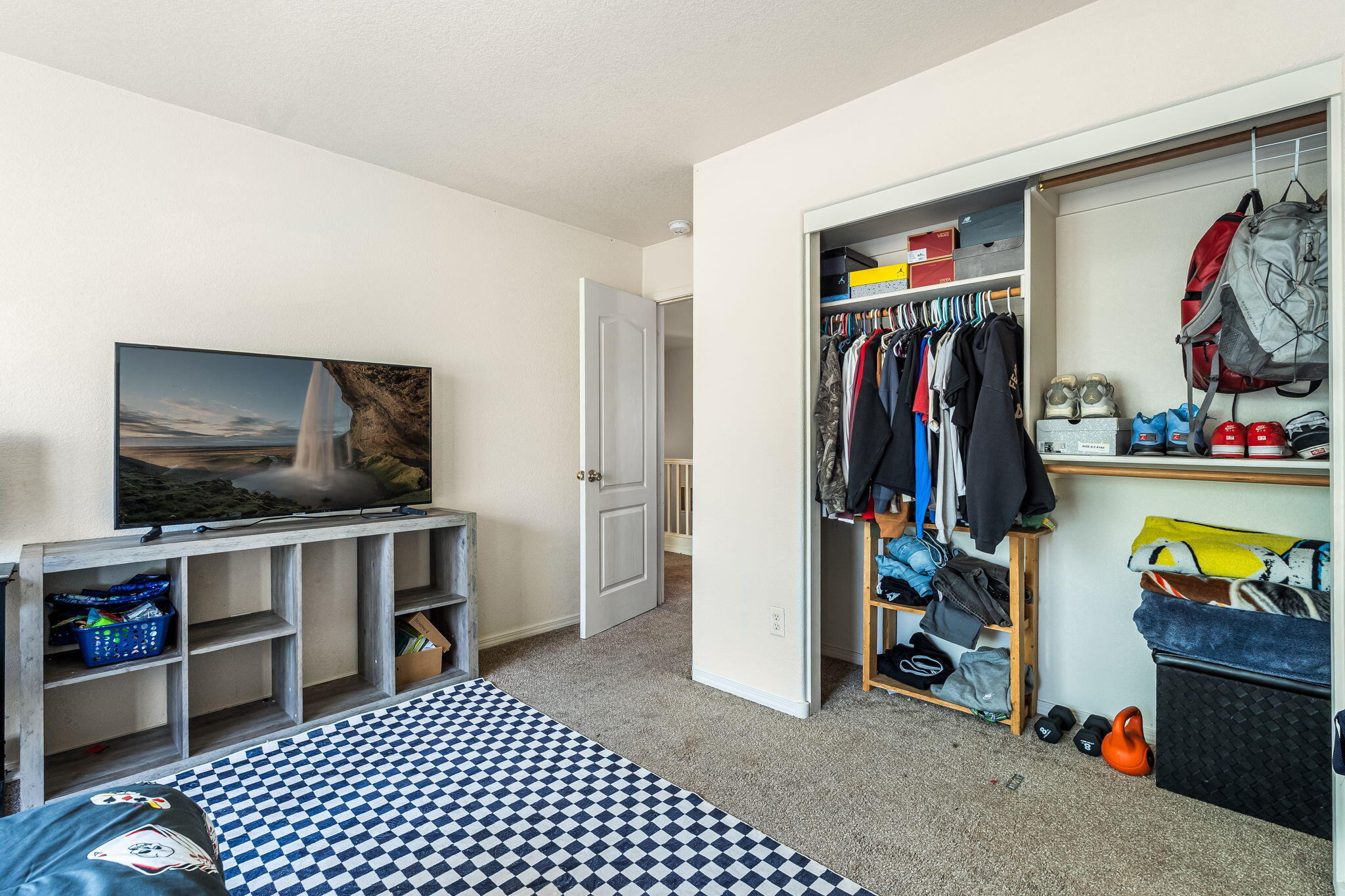 5908 Mesa Sombra Place NW