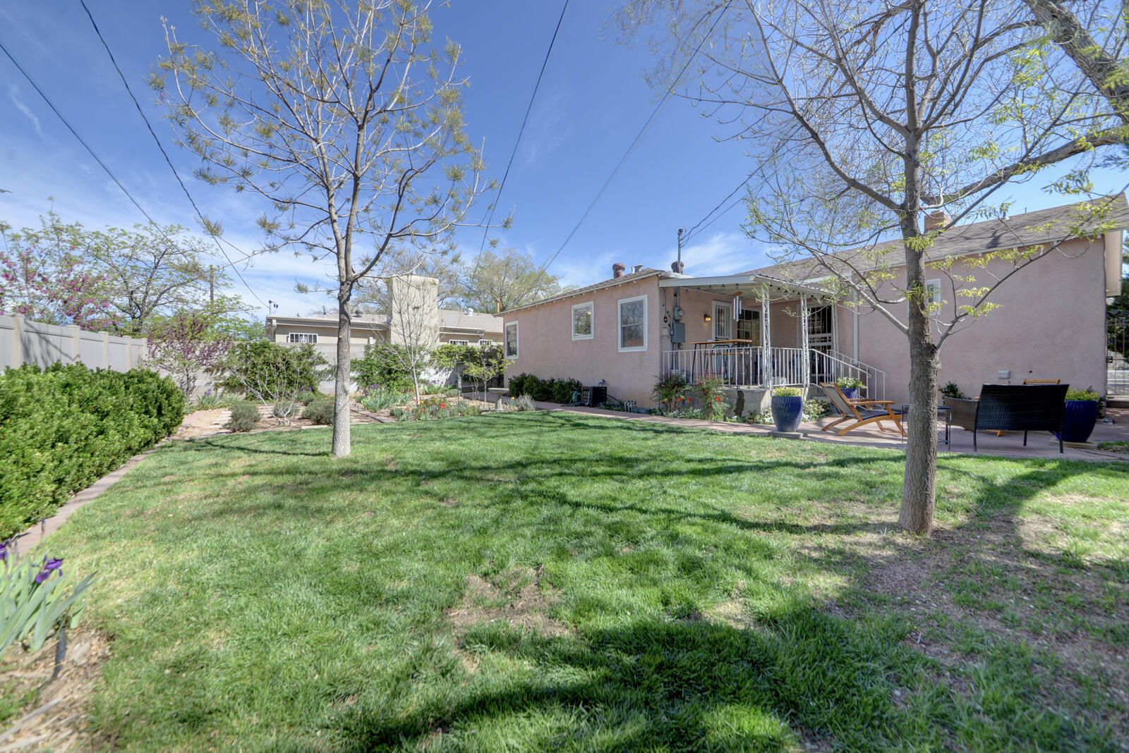3929 Mesa Verde Avenue NE