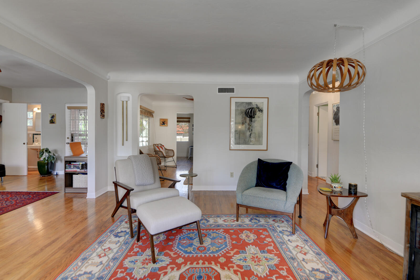 3929 Mesa Verde Avenue NE