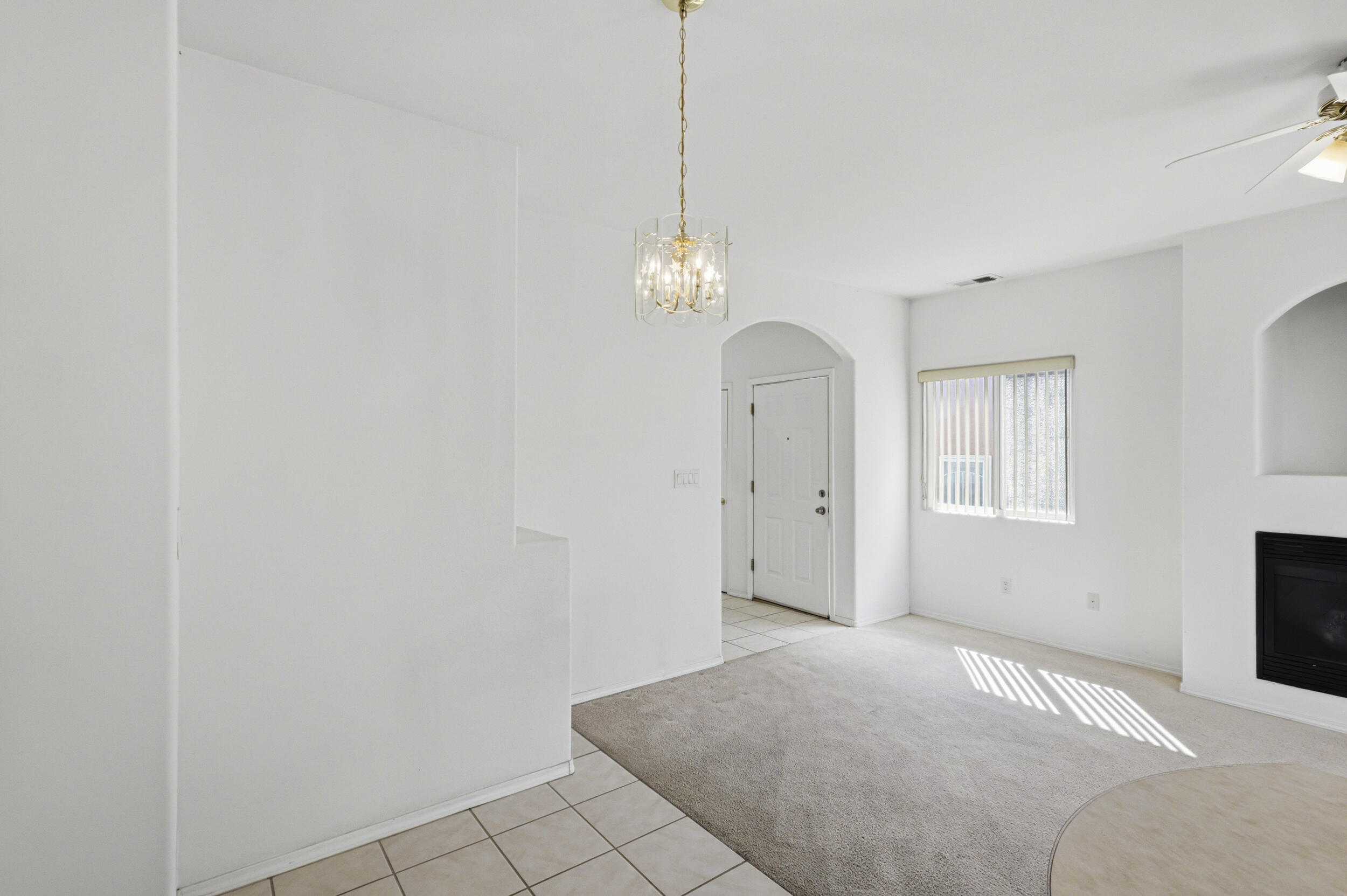 327 Kaylyn Drive SE