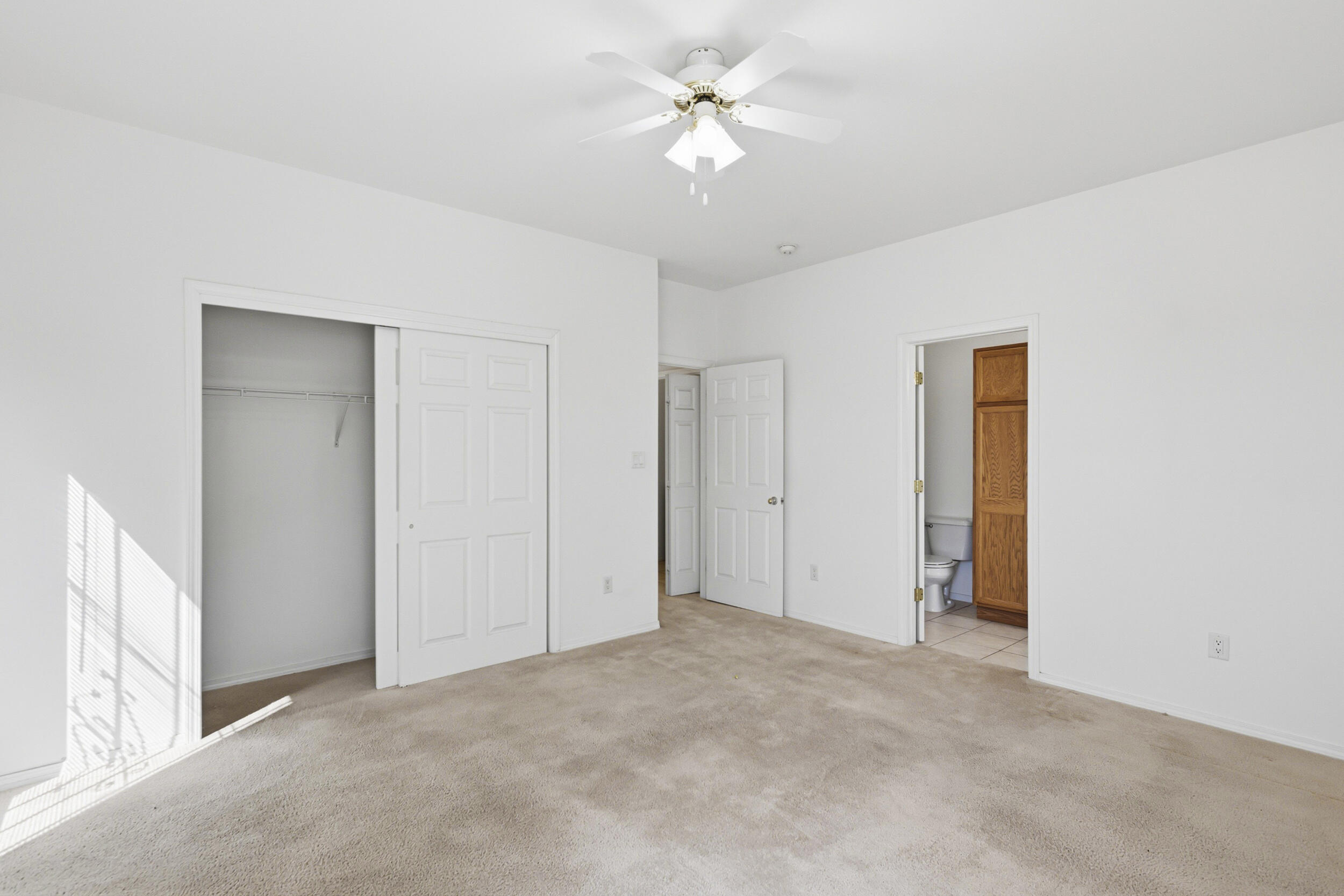 327 Kaylyn Drive SE