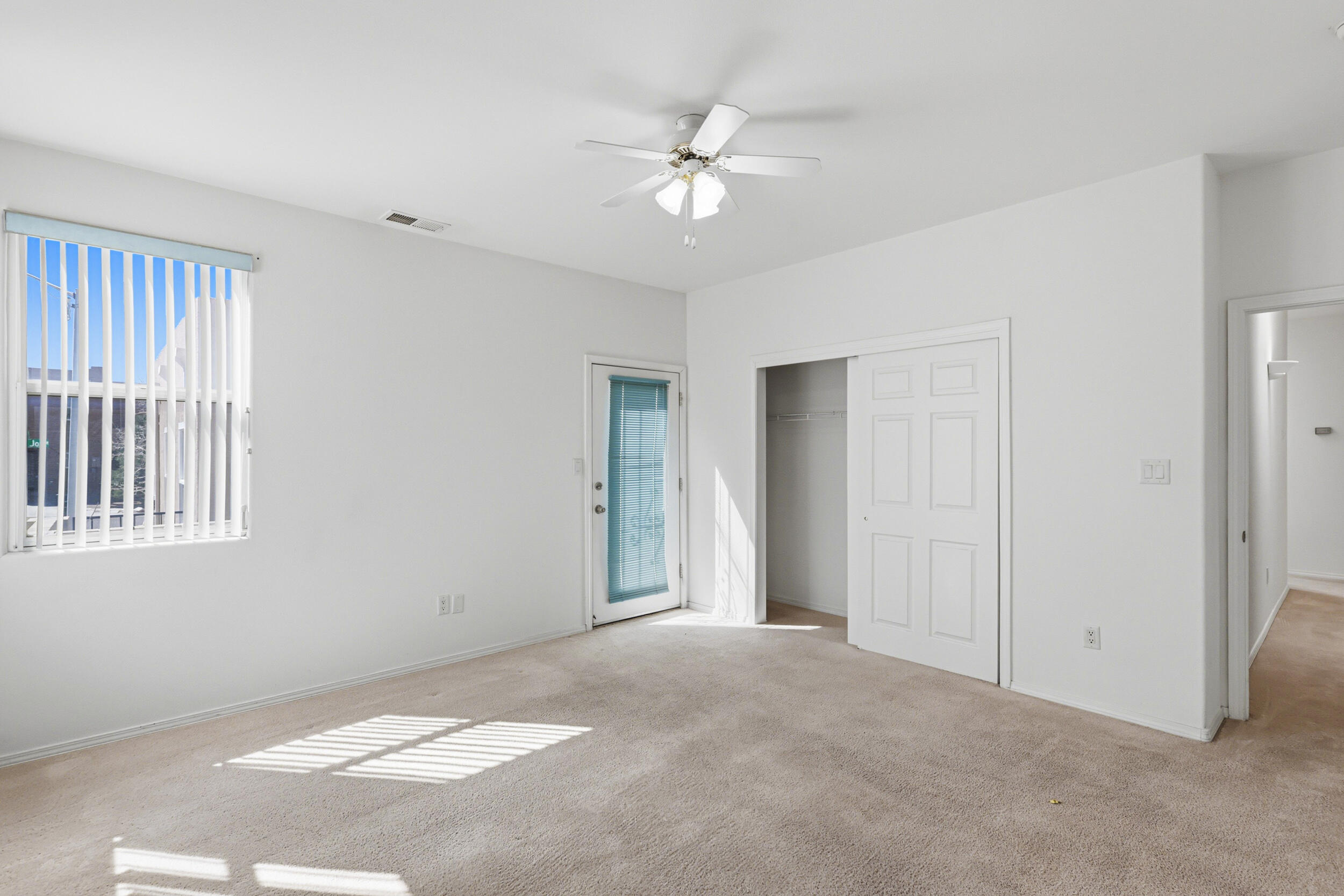 327 Kaylyn Drive SE