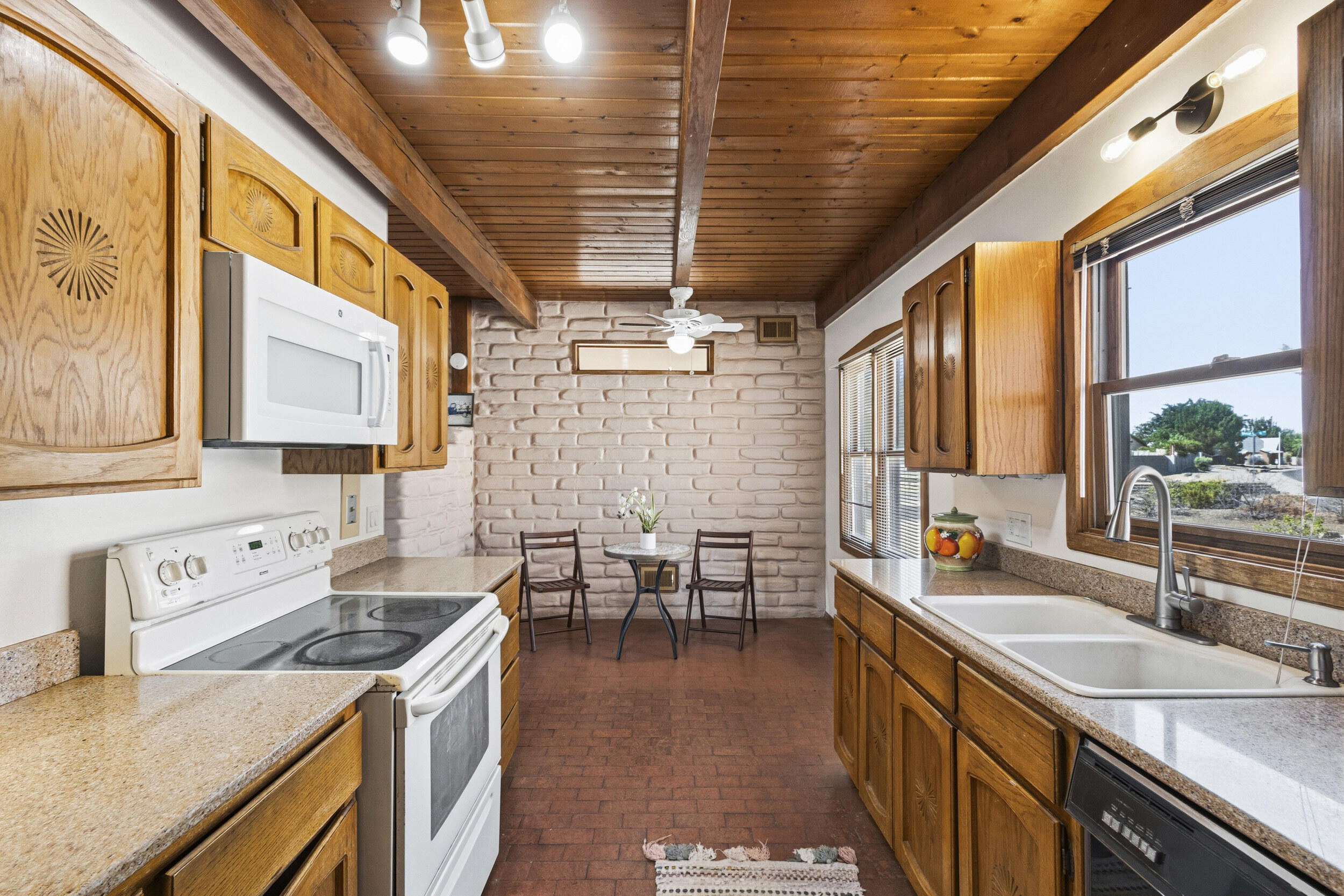1181 Mesa Loop NW
