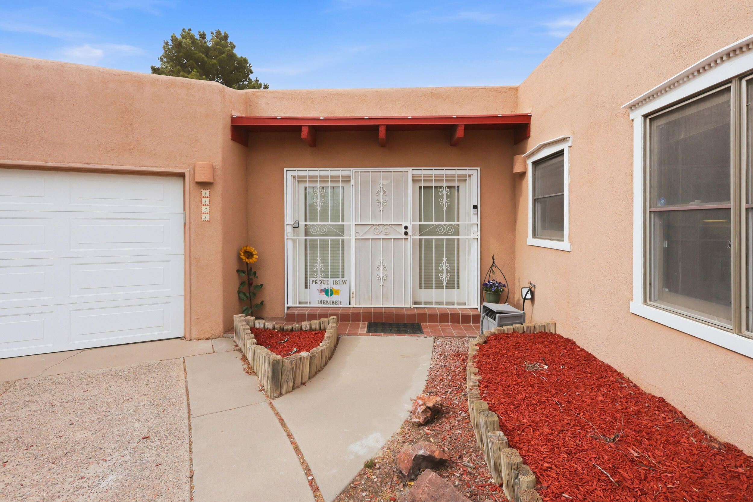 1181 Mesa Loop NW
