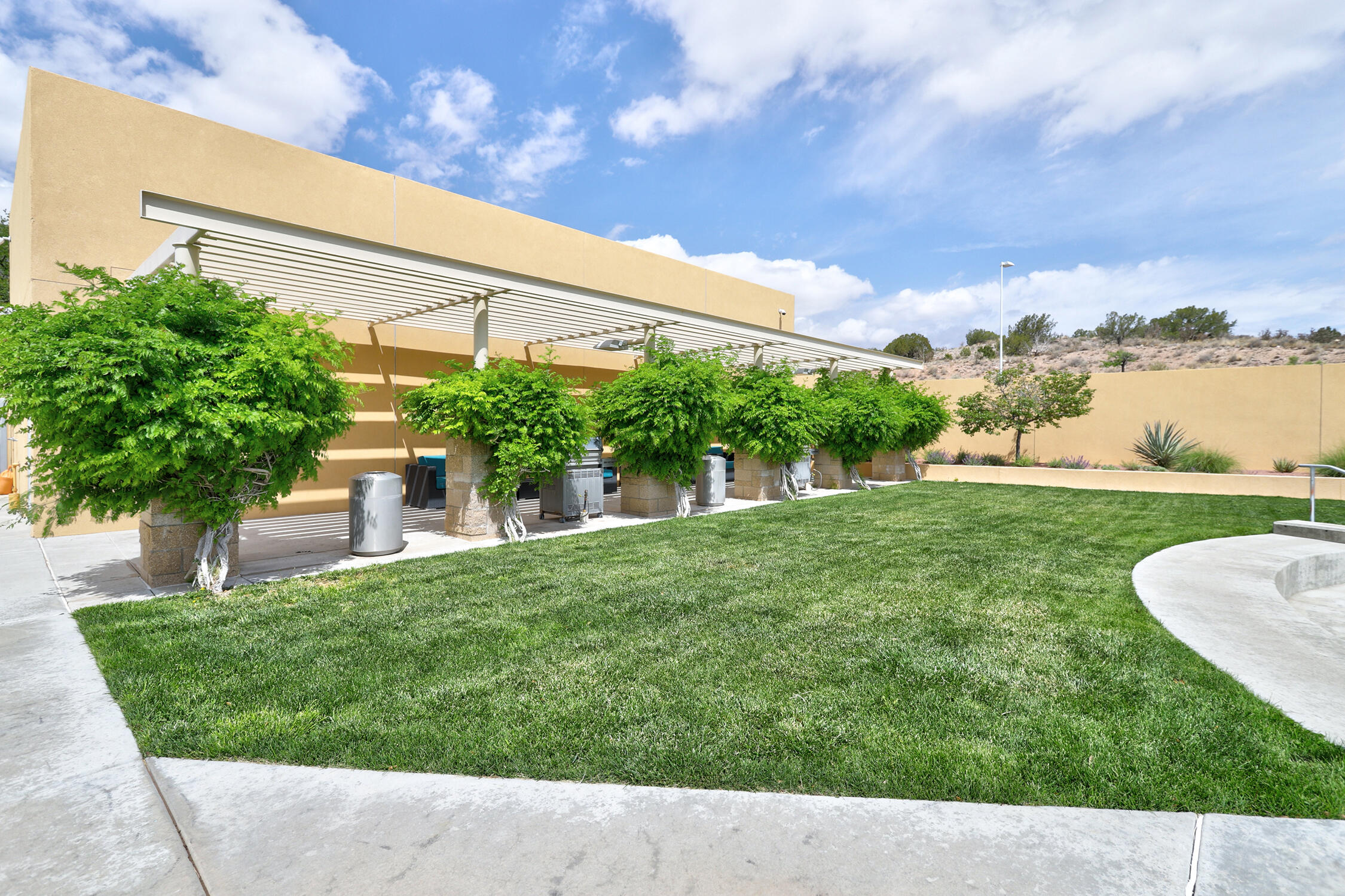 3341 Wolf Tail Loop NE