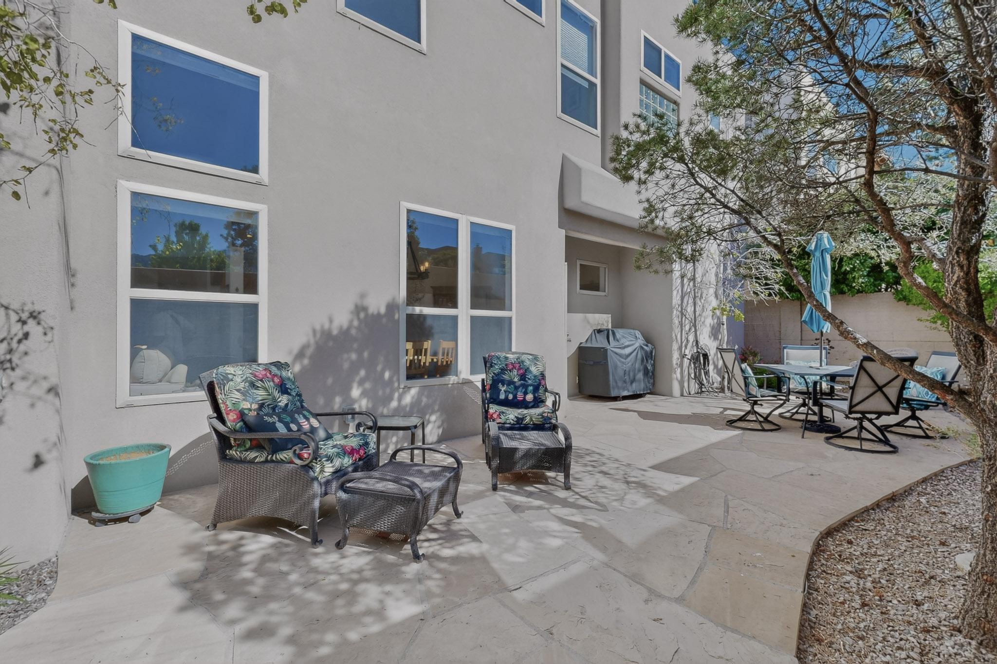 6312 Calla Lily Circle NE