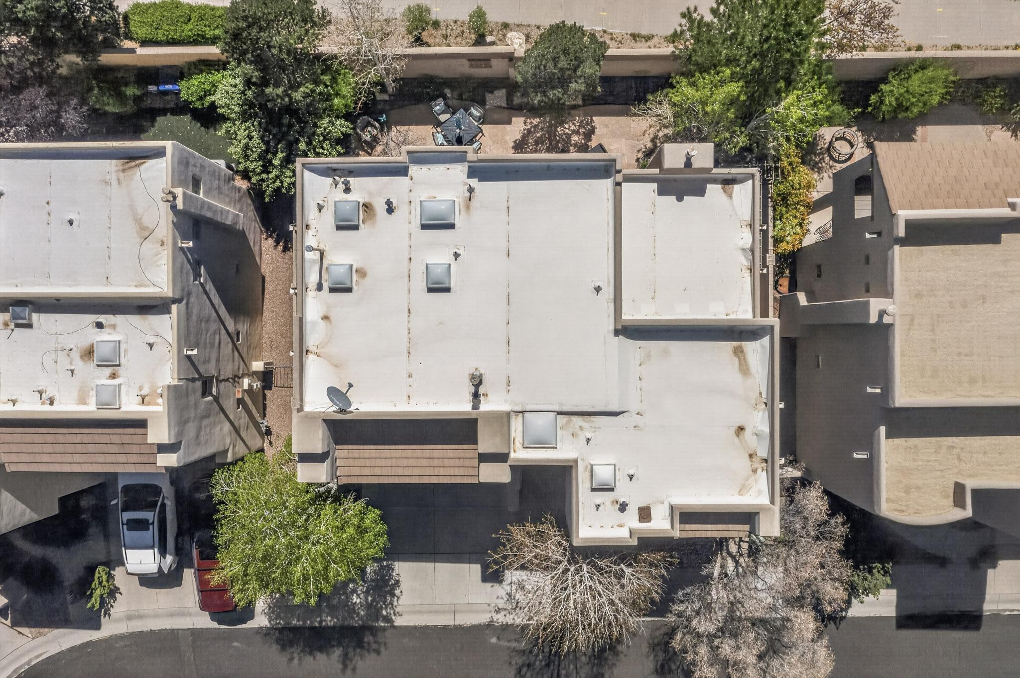 6312 Calla Lily Circle NE