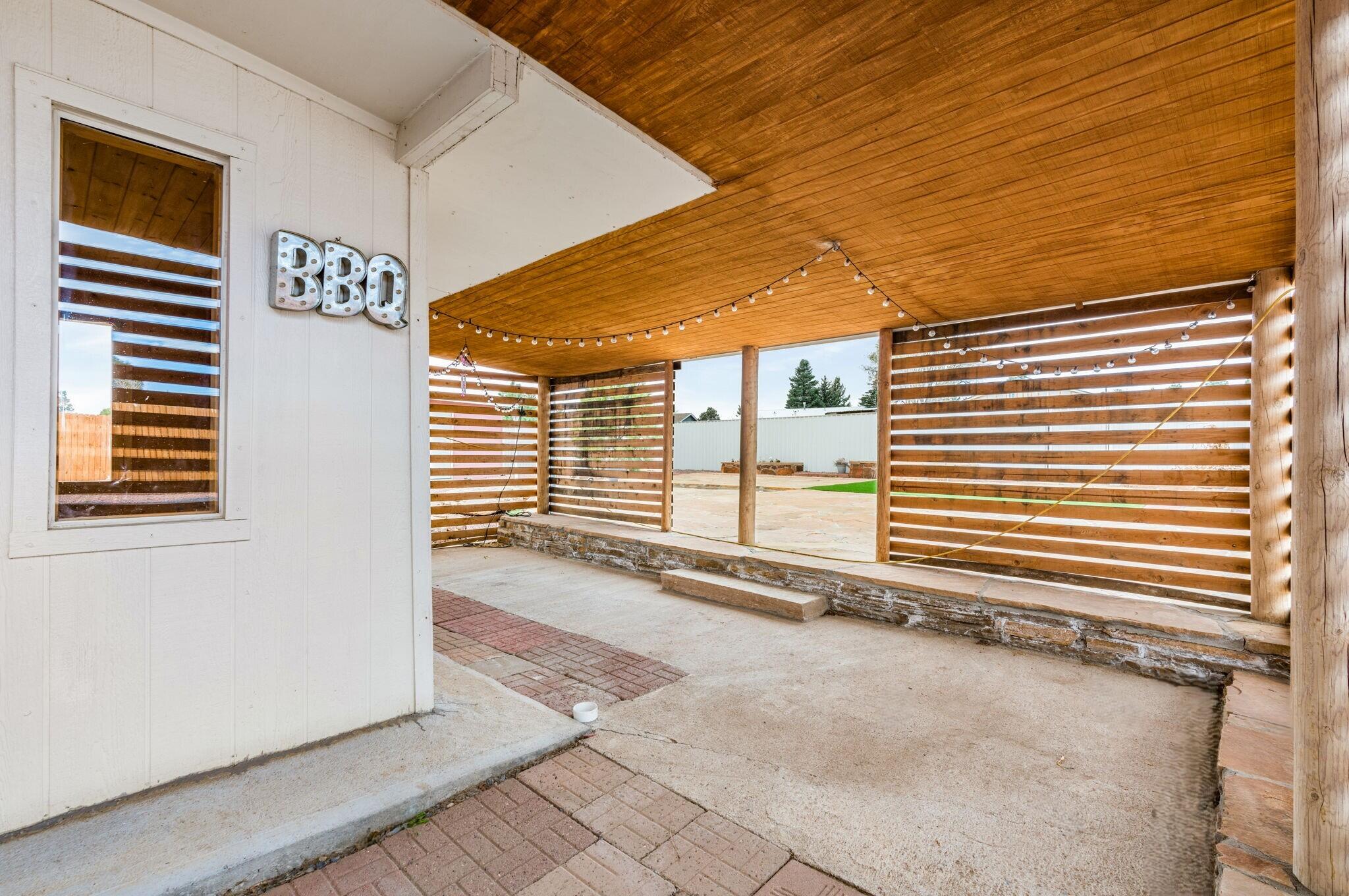 555 Vegas Drive