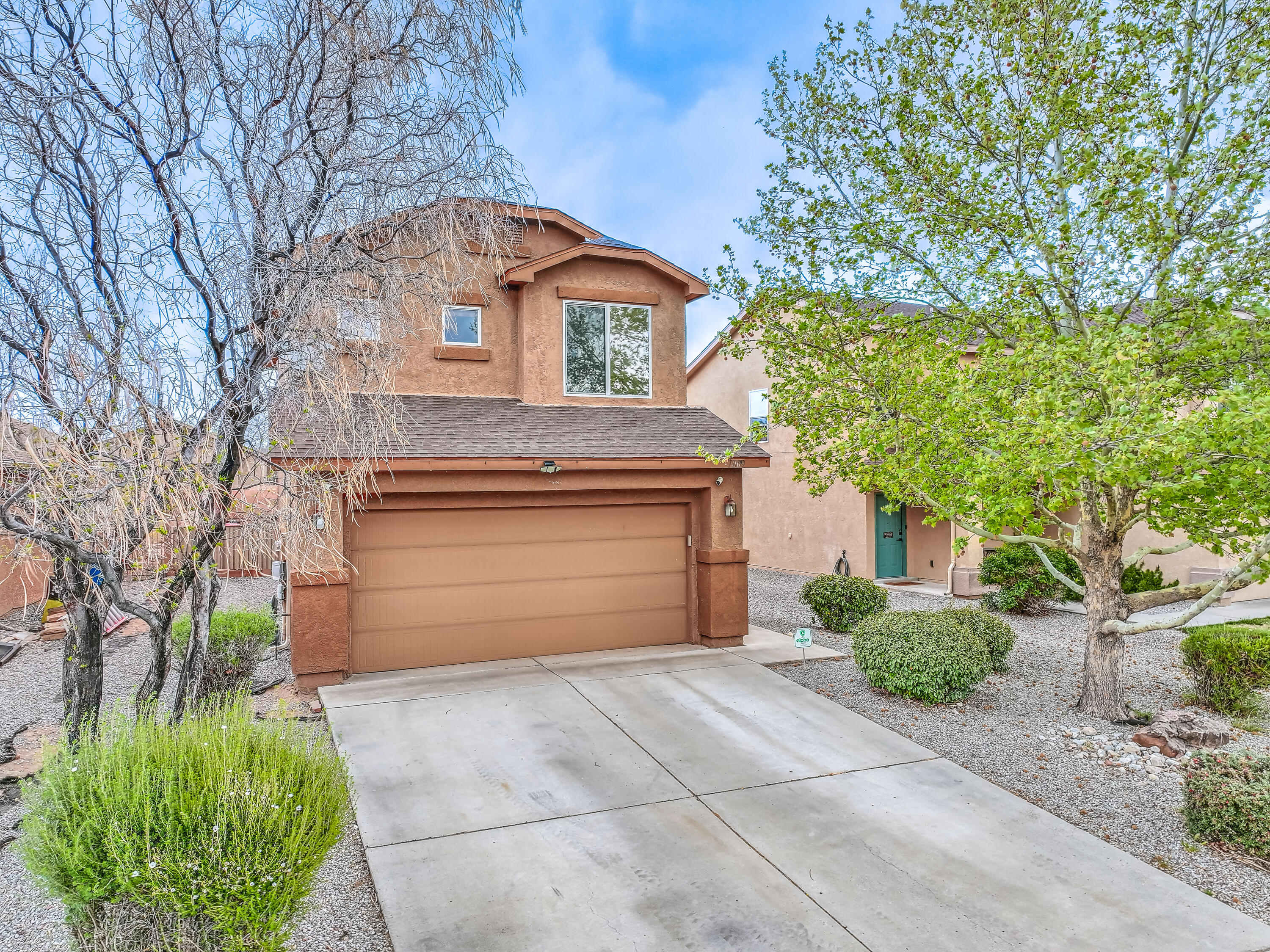 1009 Spring Valley Road NE