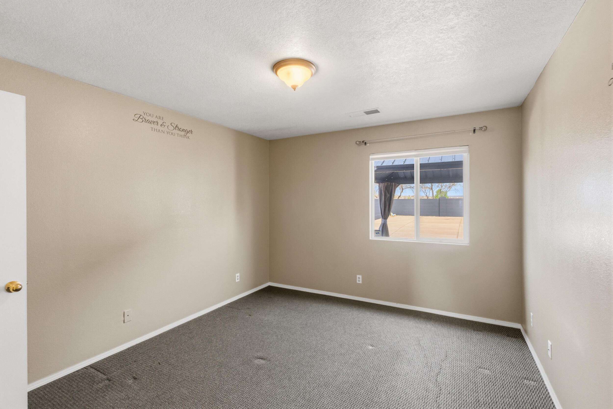 463 Burton Meadows Drive NE