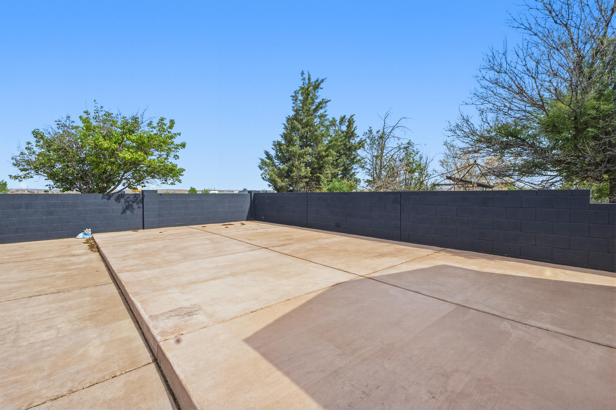 463 Burton Meadows Drive NE