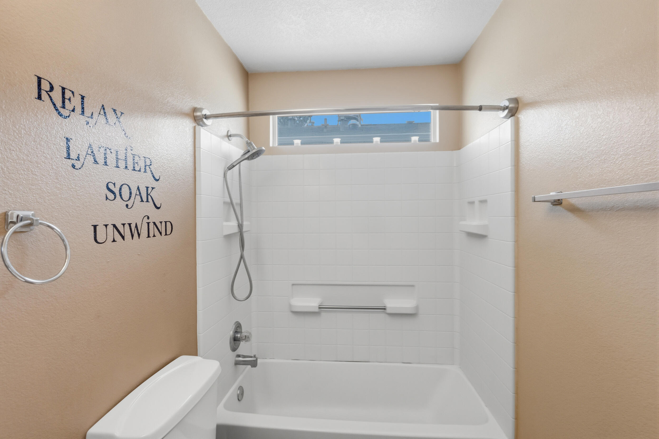463 Burton Meadows Drive NE