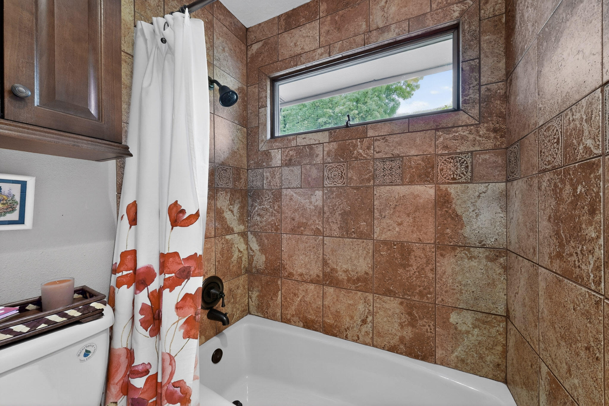 9405 Augusta Avenue NE