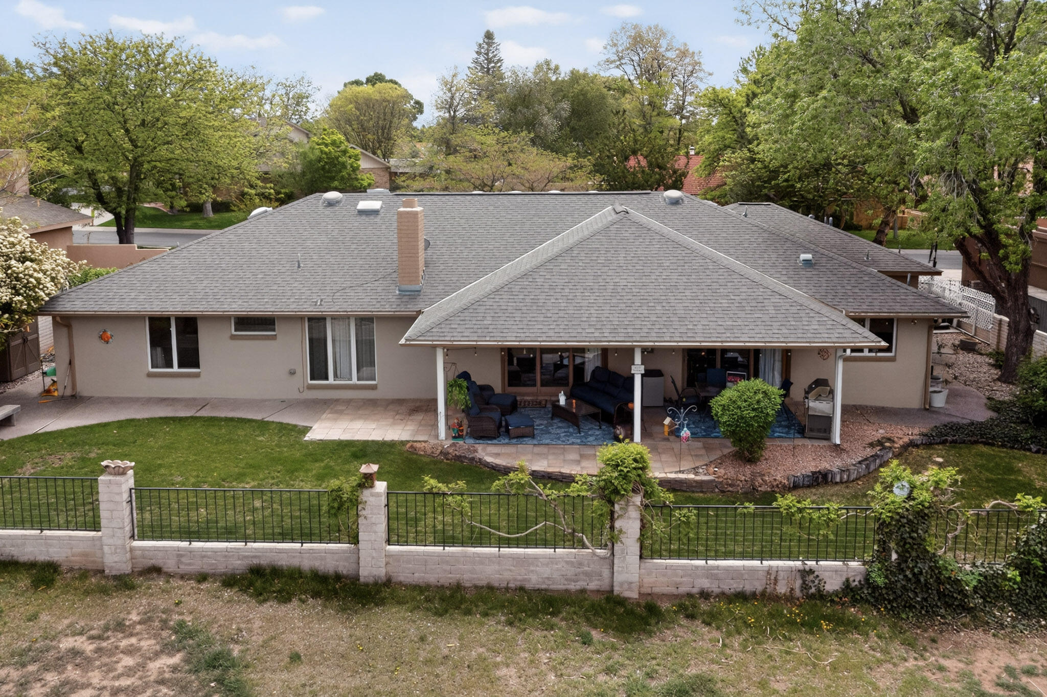 9405 Augusta Avenue NE