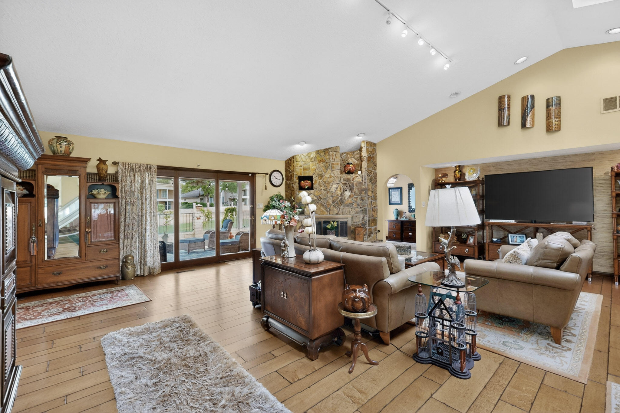 9405 Augusta Avenue NE