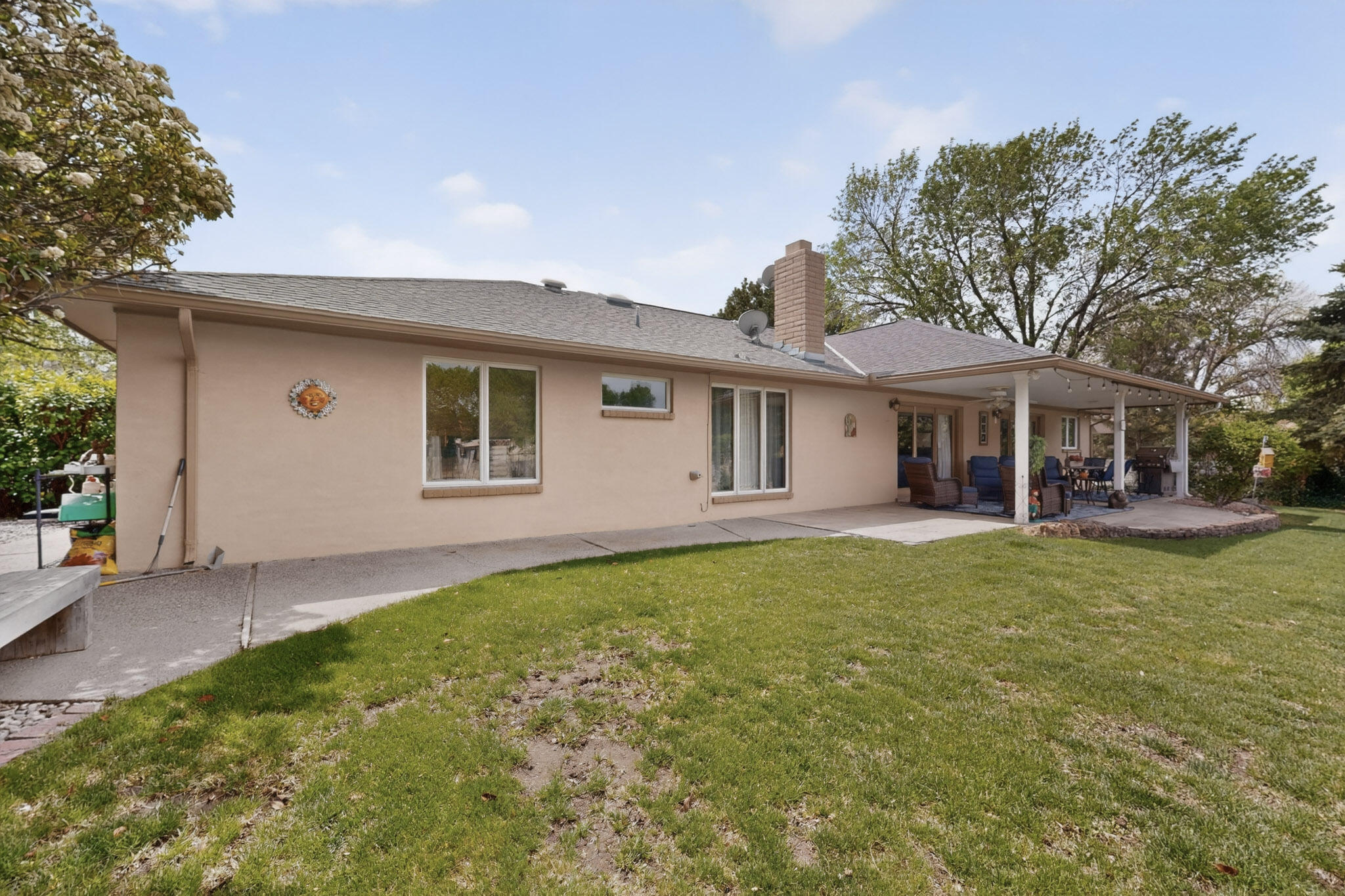 9405 Augusta Avenue NE