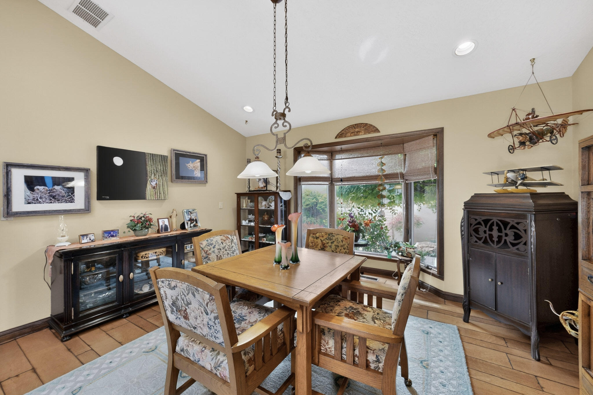 9405 Augusta Avenue NE