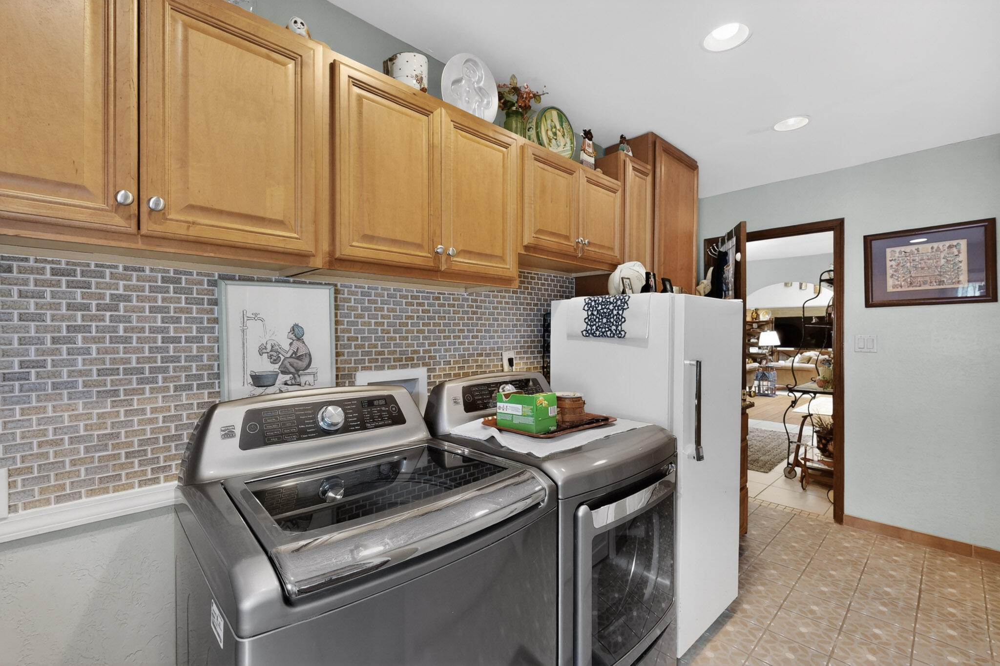 9405 Augusta Avenue NE