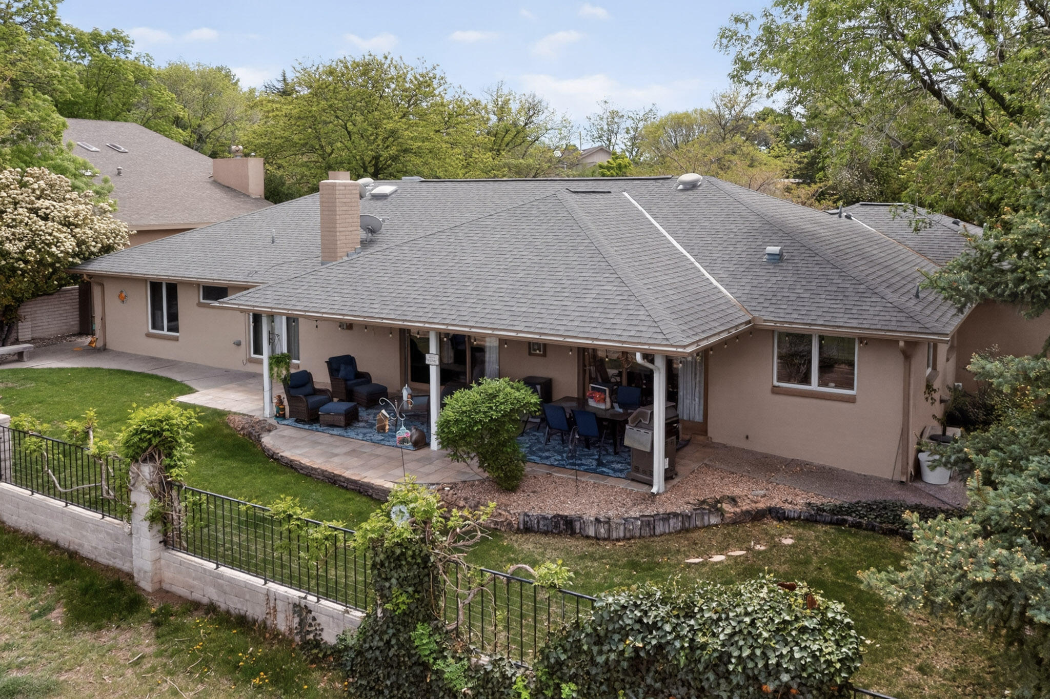 9405 Augusta Avenue NE