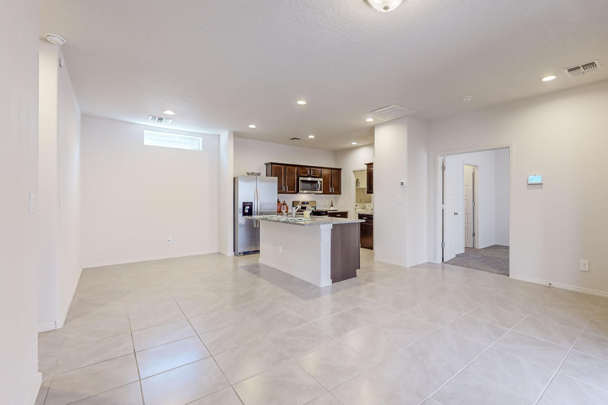 1820 Villa Contesa Loop NW
