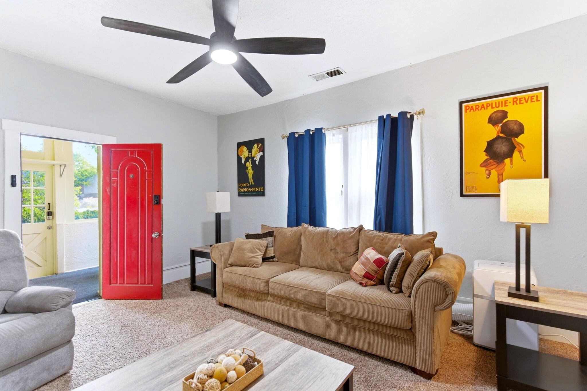 615 Keleher Avenue NW