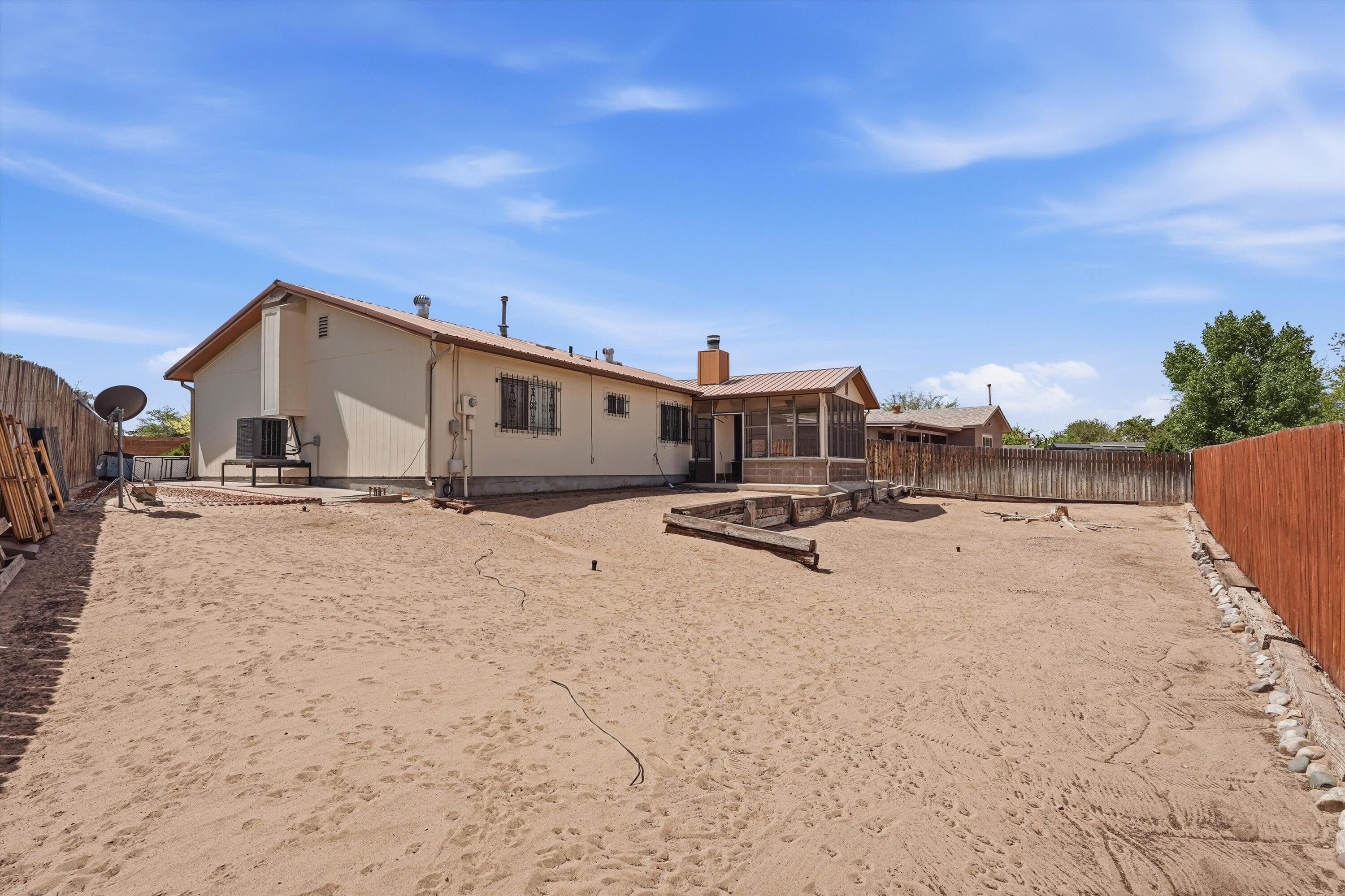 1440 Locura Road SW