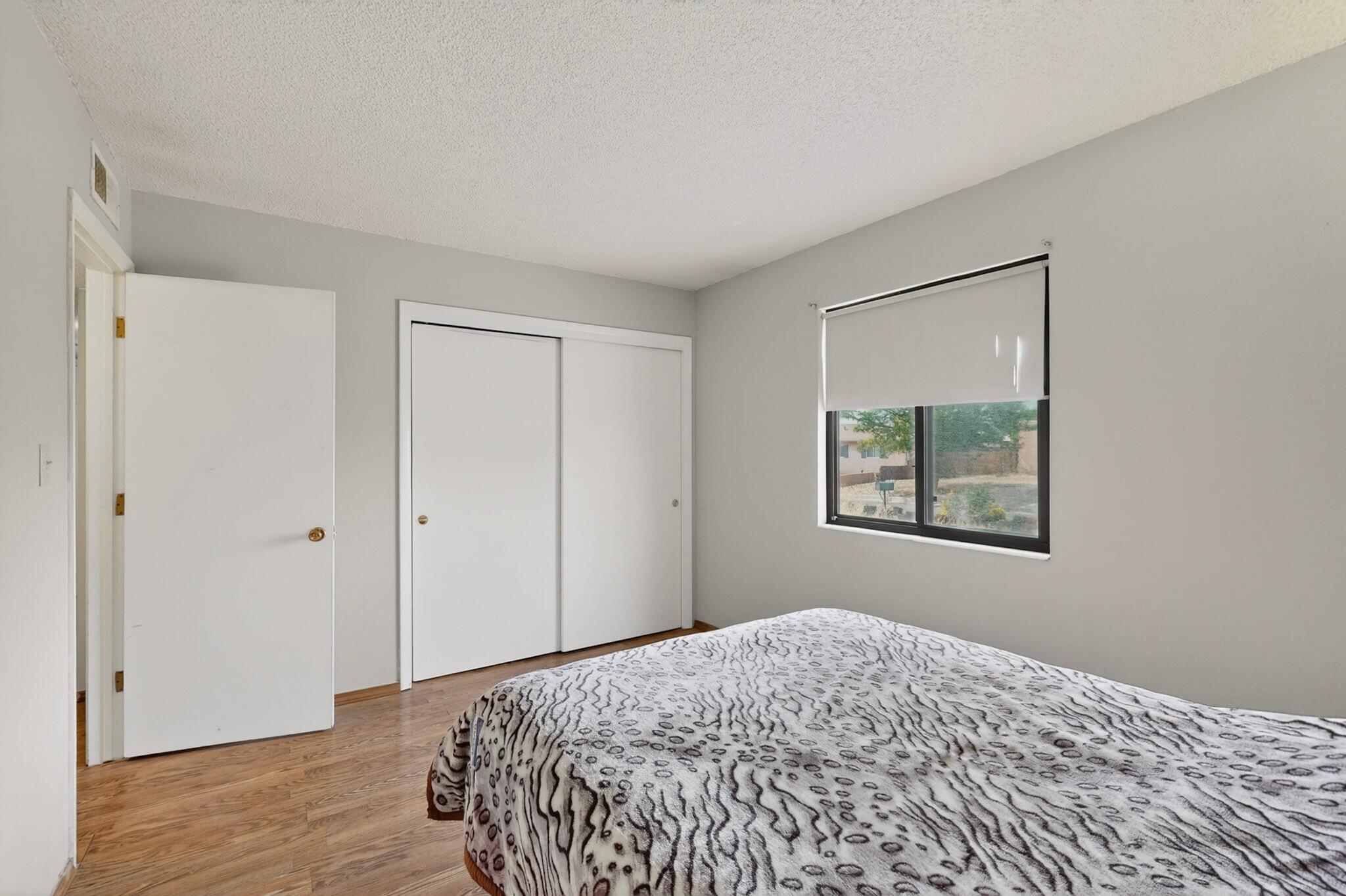 4709 El Hachero Court SE