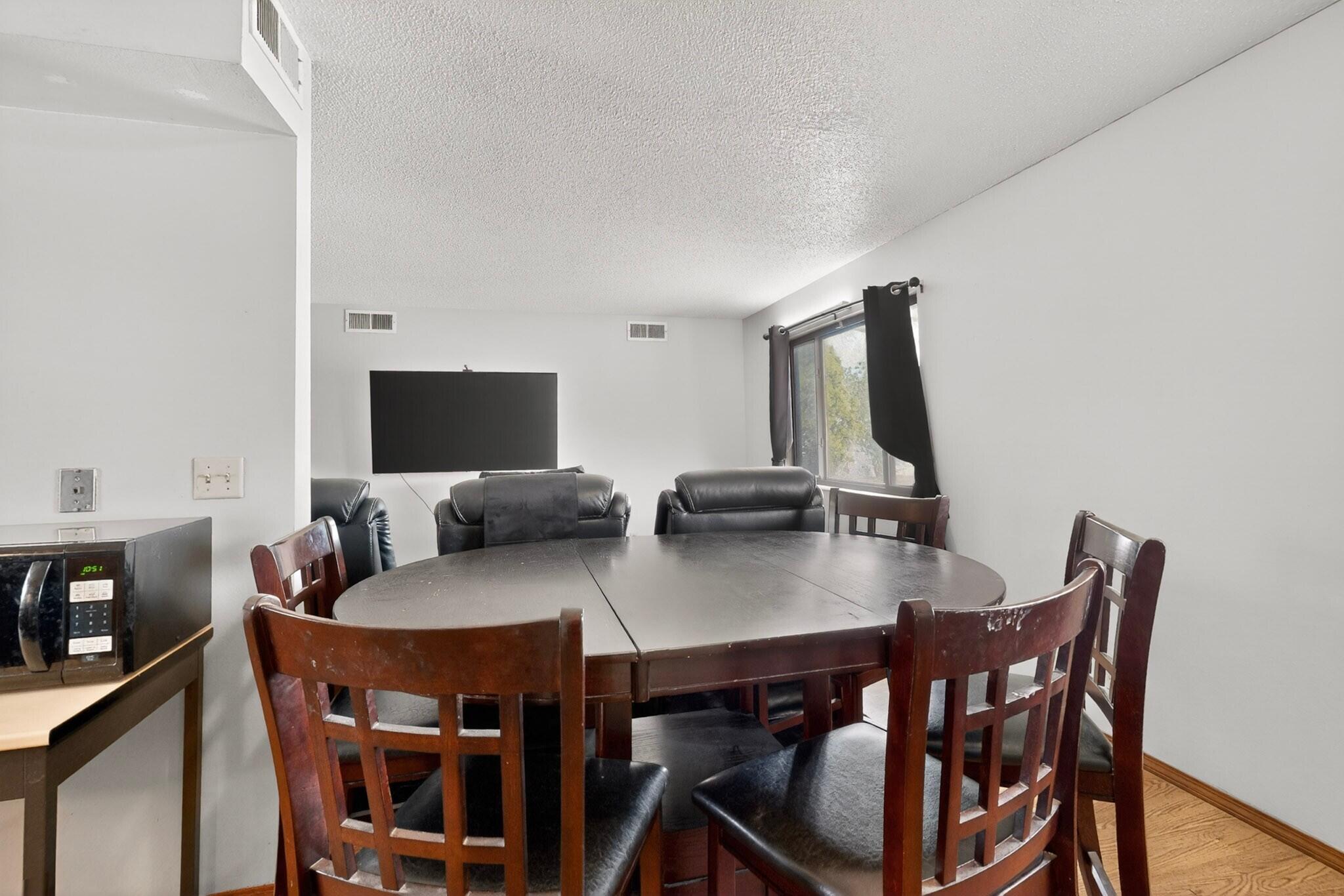 4709 El Hachero Court SE