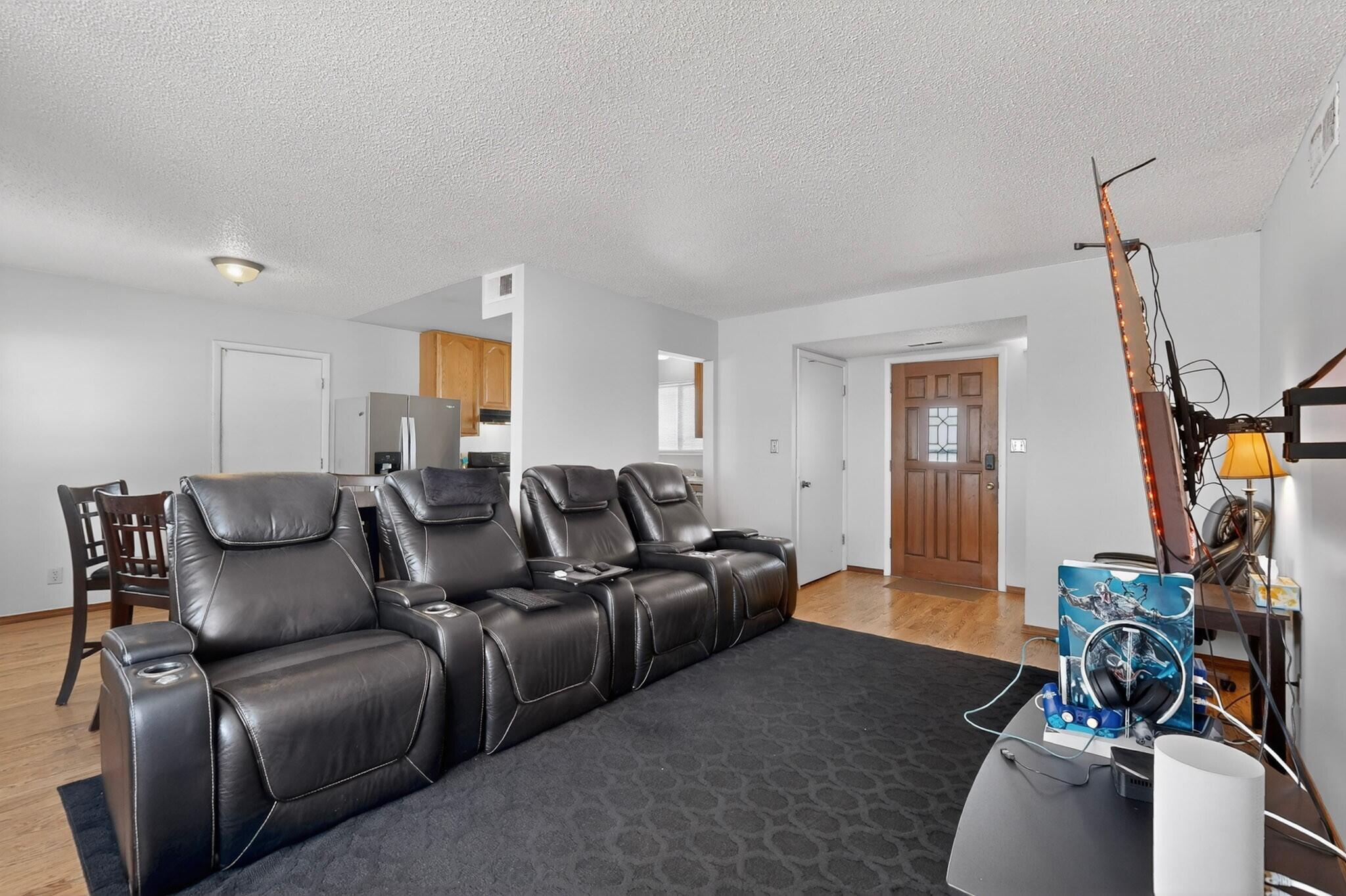 4709 El Hachero Court SE