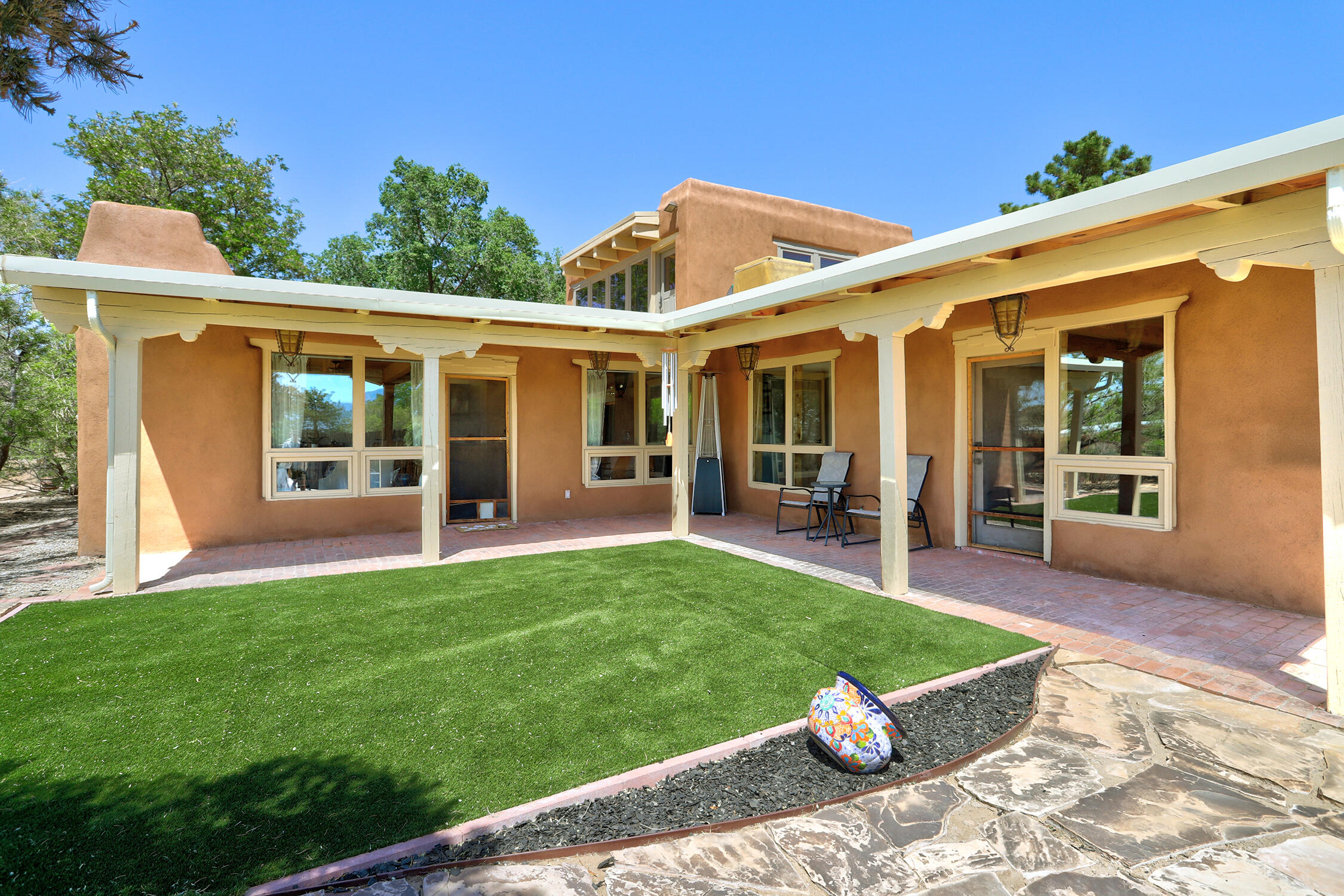 1321 Yippee Calle Court NW