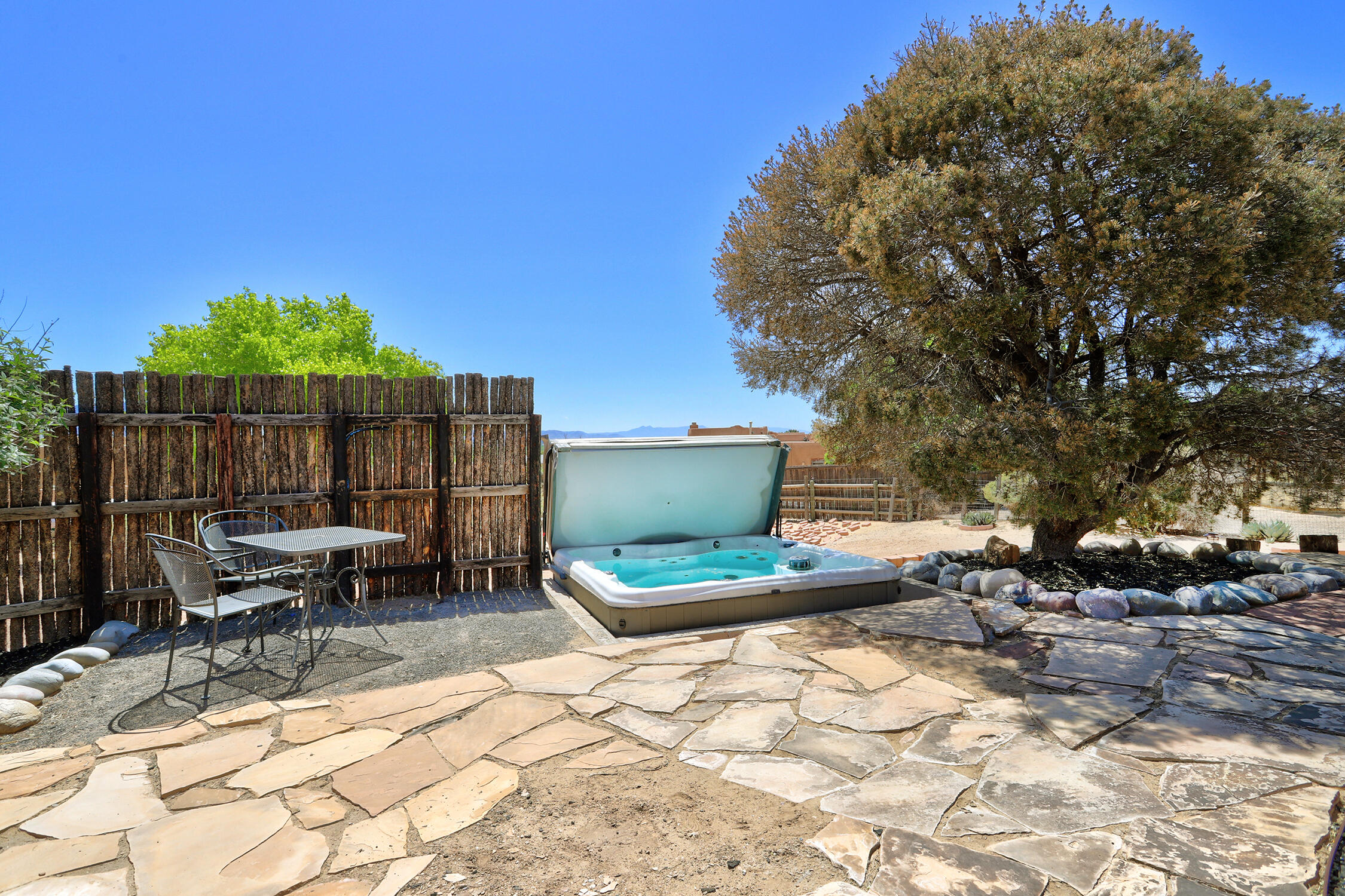 1321 Yippee Calle Court NW