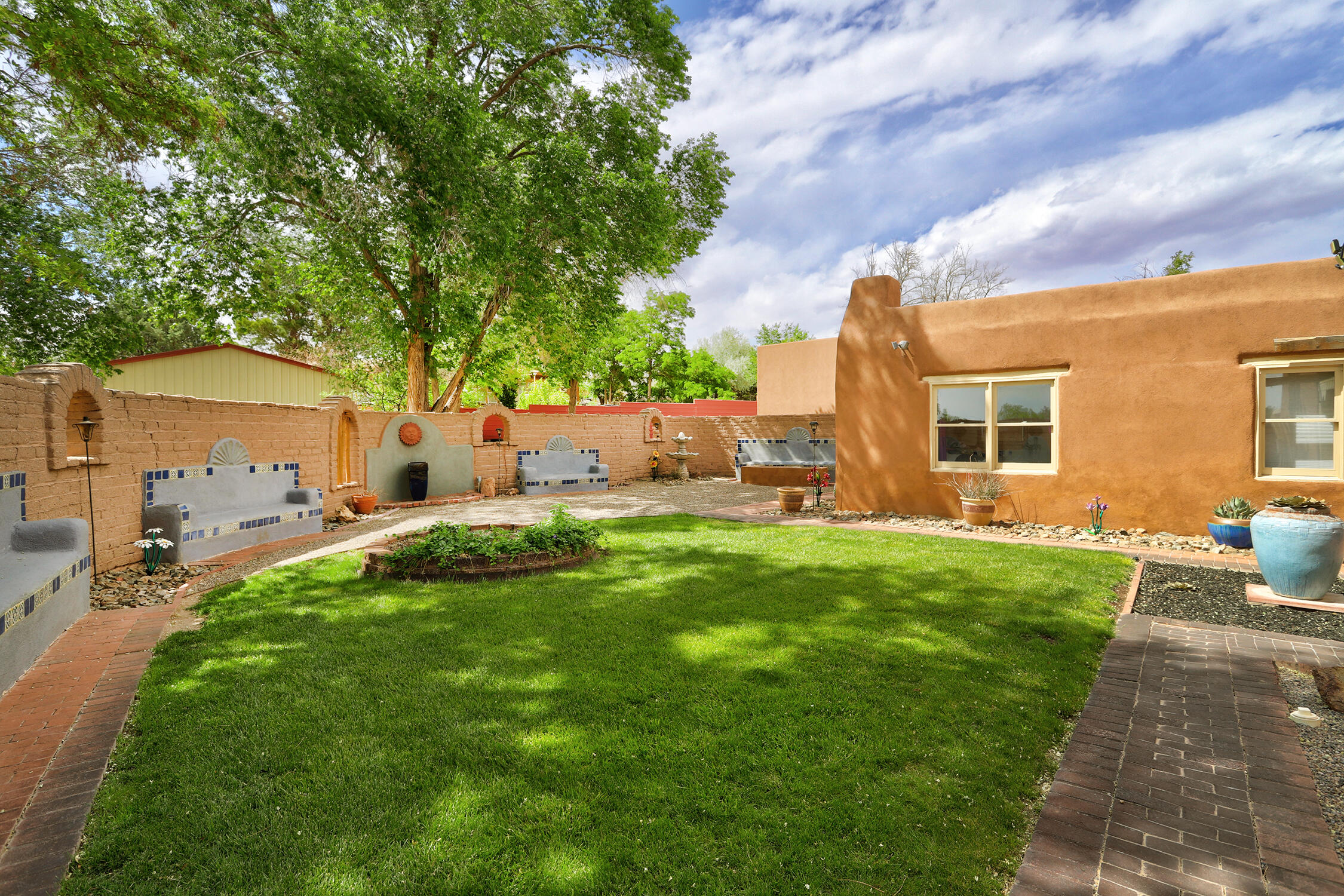 1321 Yippee Calle Court NW