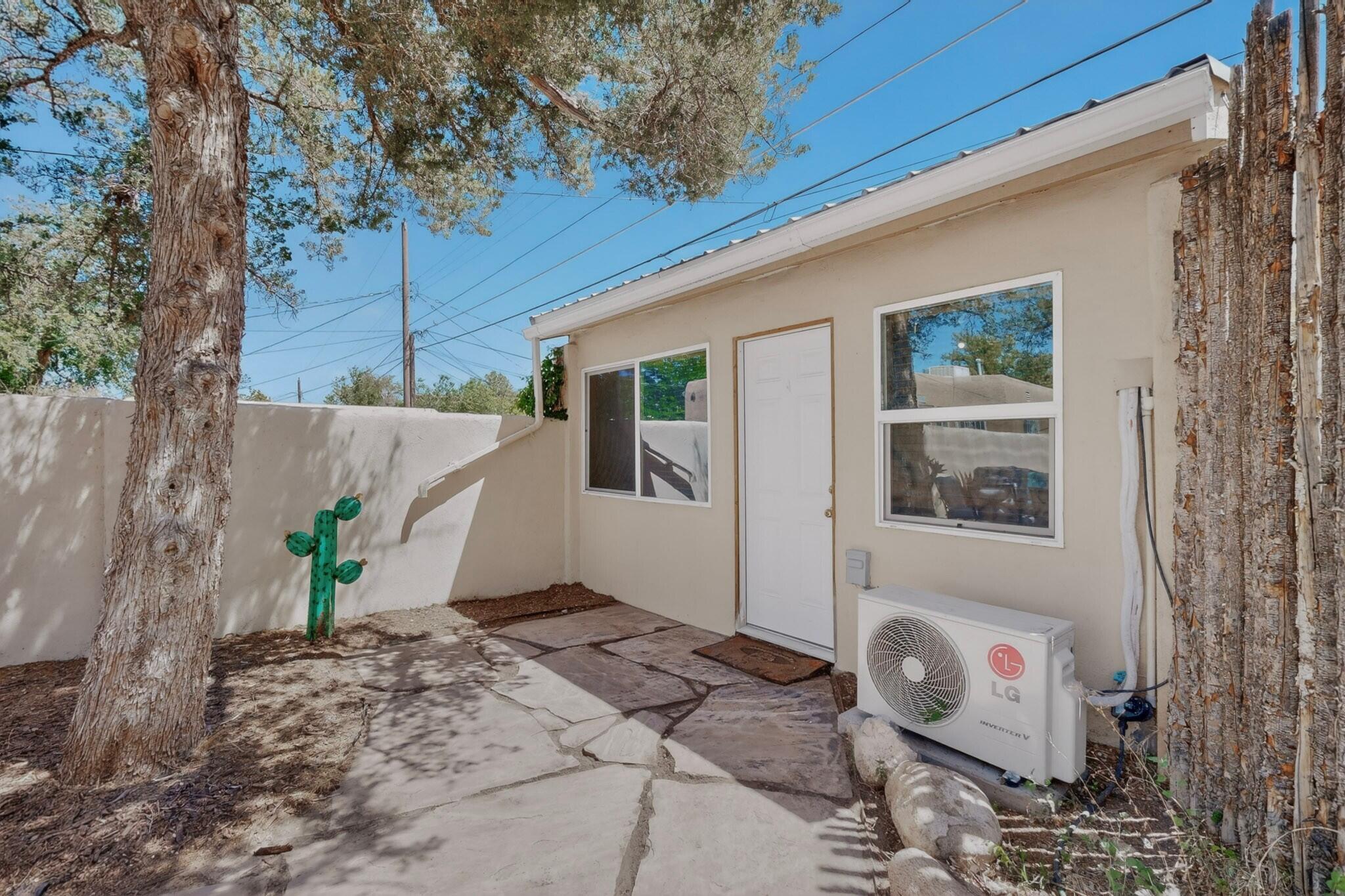 314 Manzano Street NE