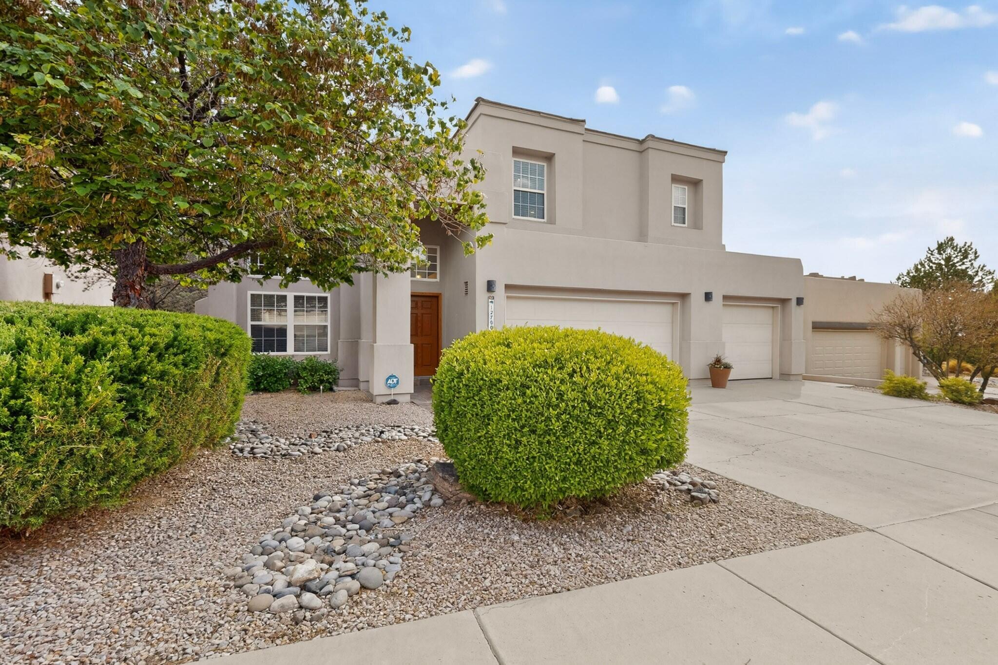 12700 Sunset Ridge Place NE