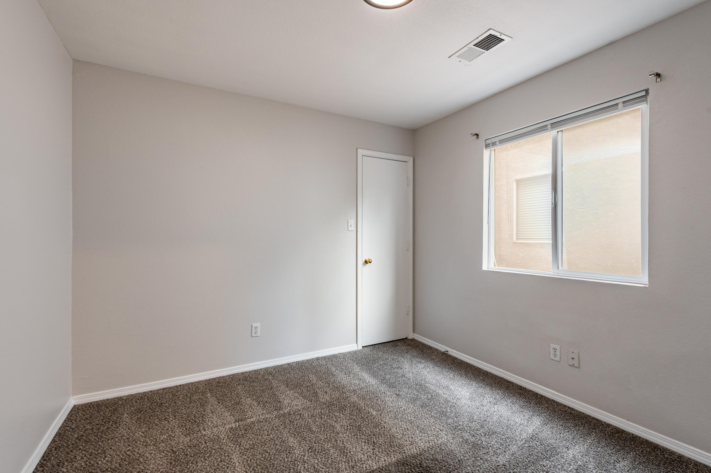 7801 Chaco Mesa Loop NW