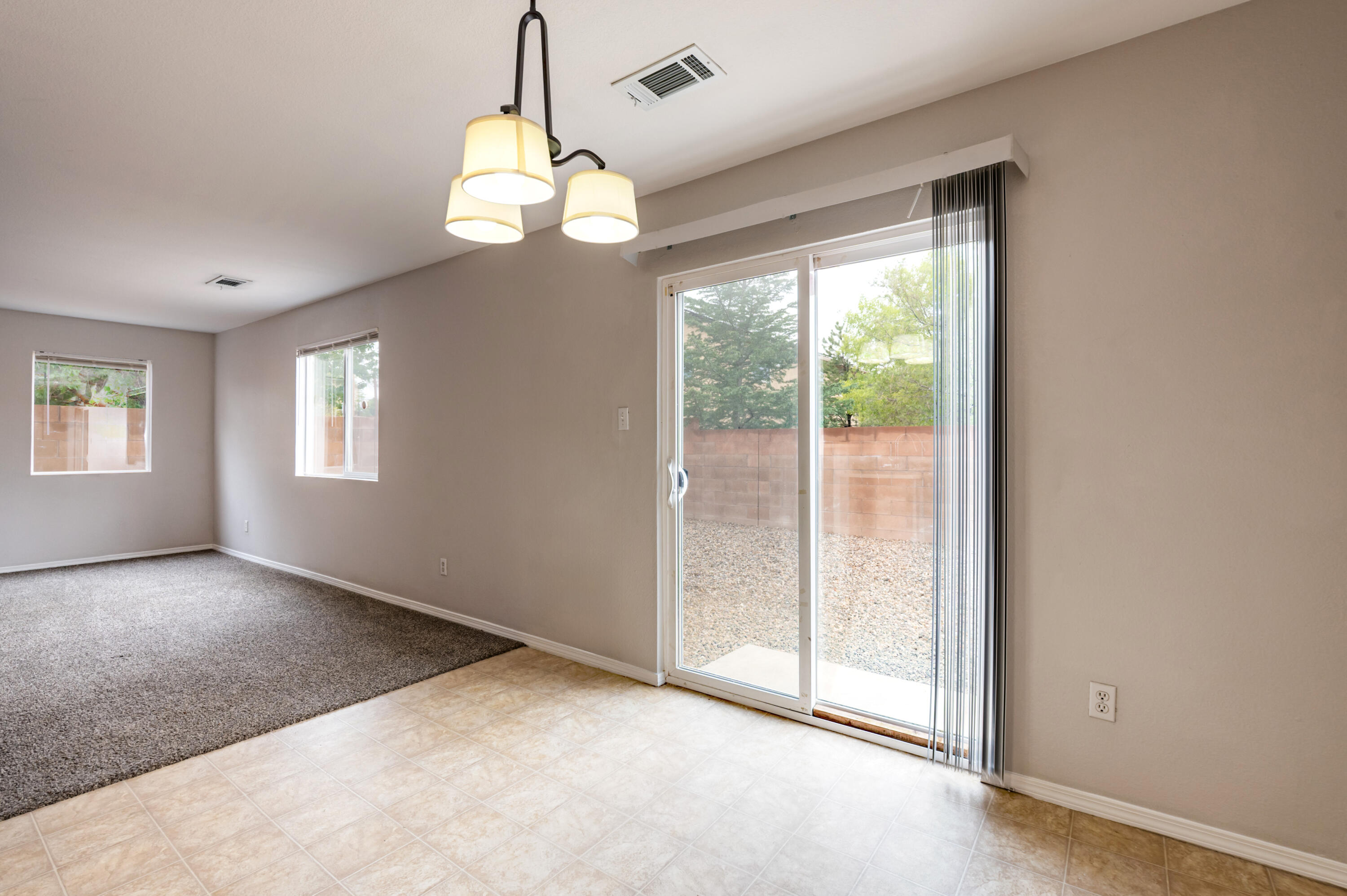 7801 Chaco Mesa Loop NW