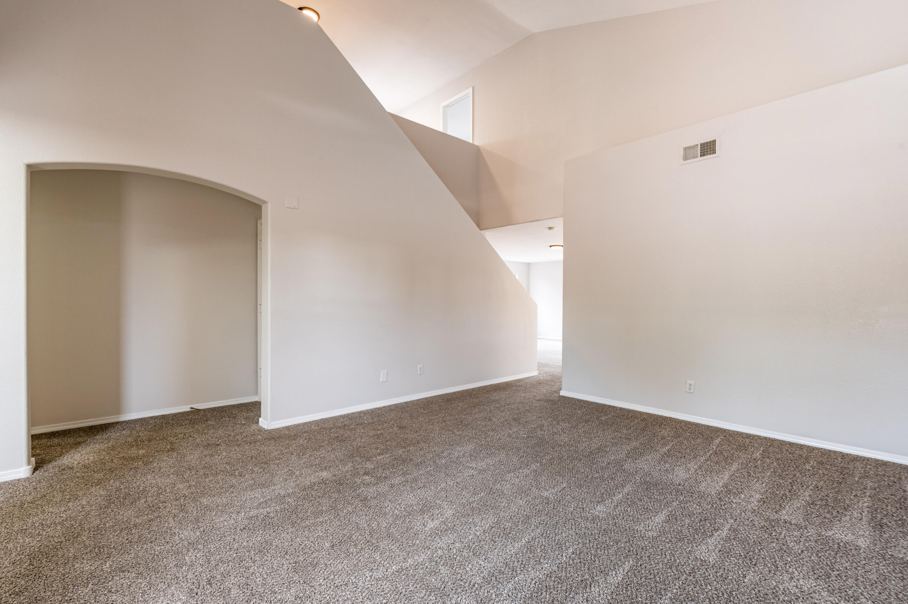 7801 Chaco Mesa Loop NW
