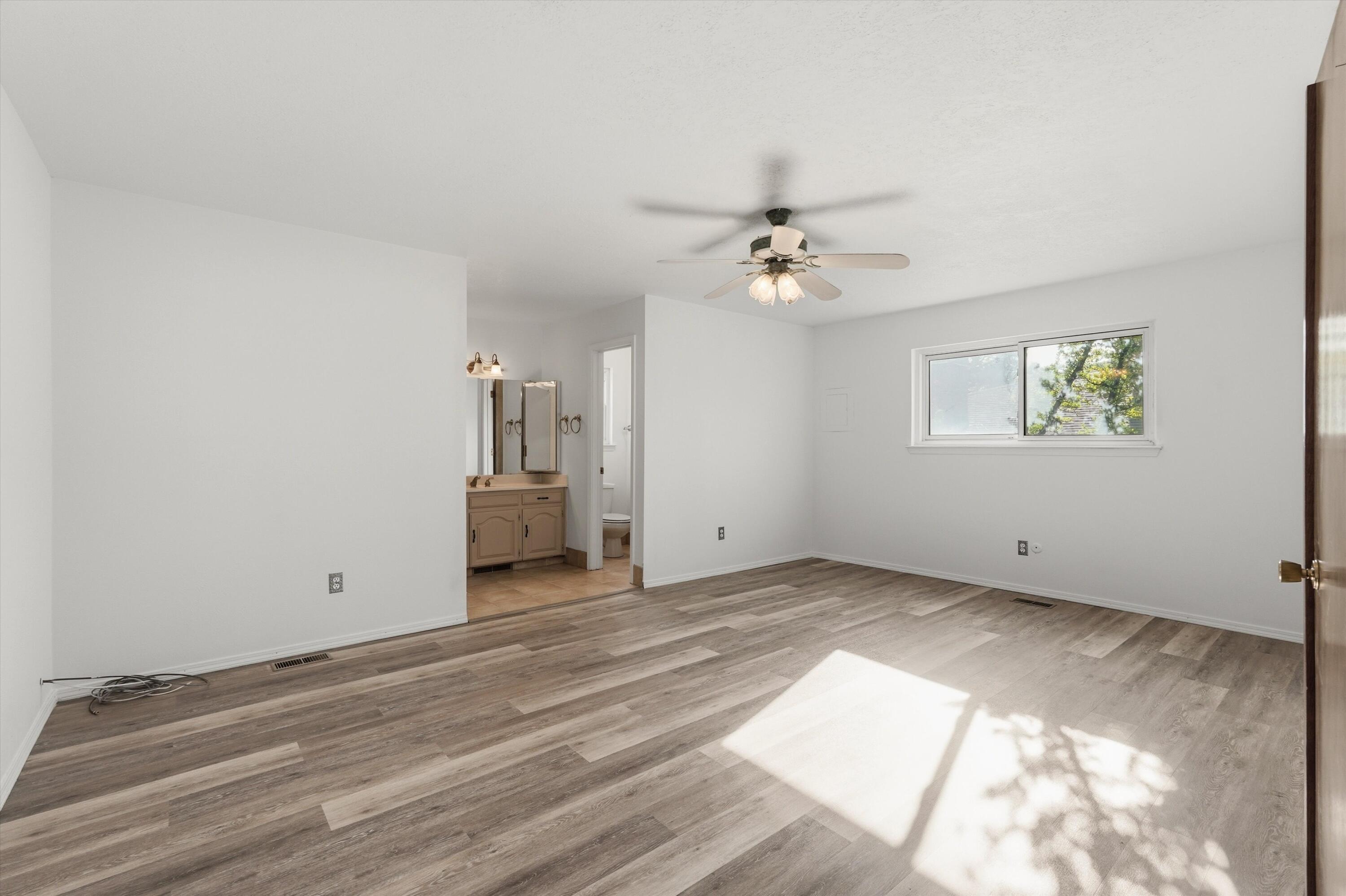 3216 Casa Bonita Drive NE