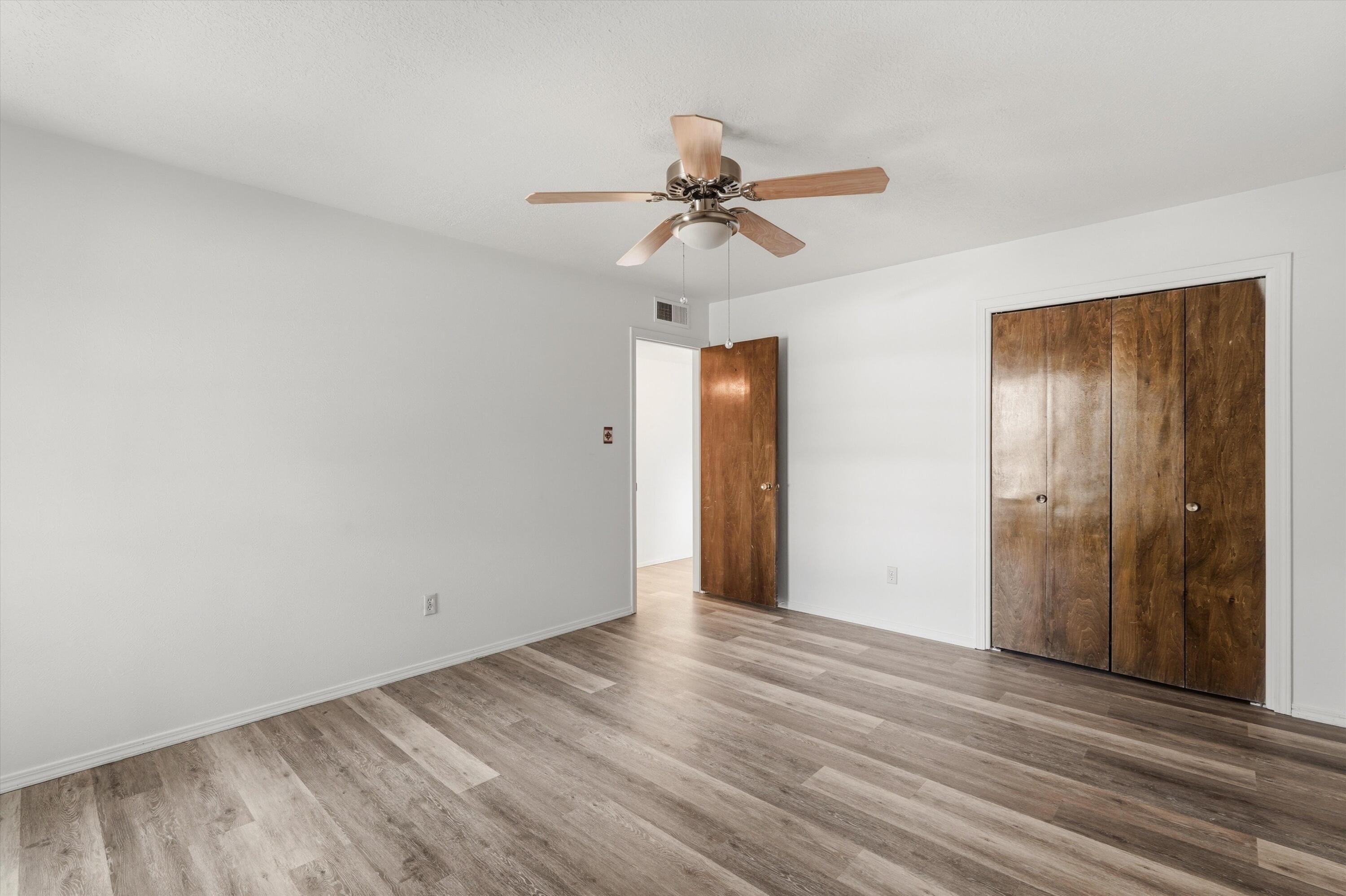 3216 Casa Bonita Drive NE