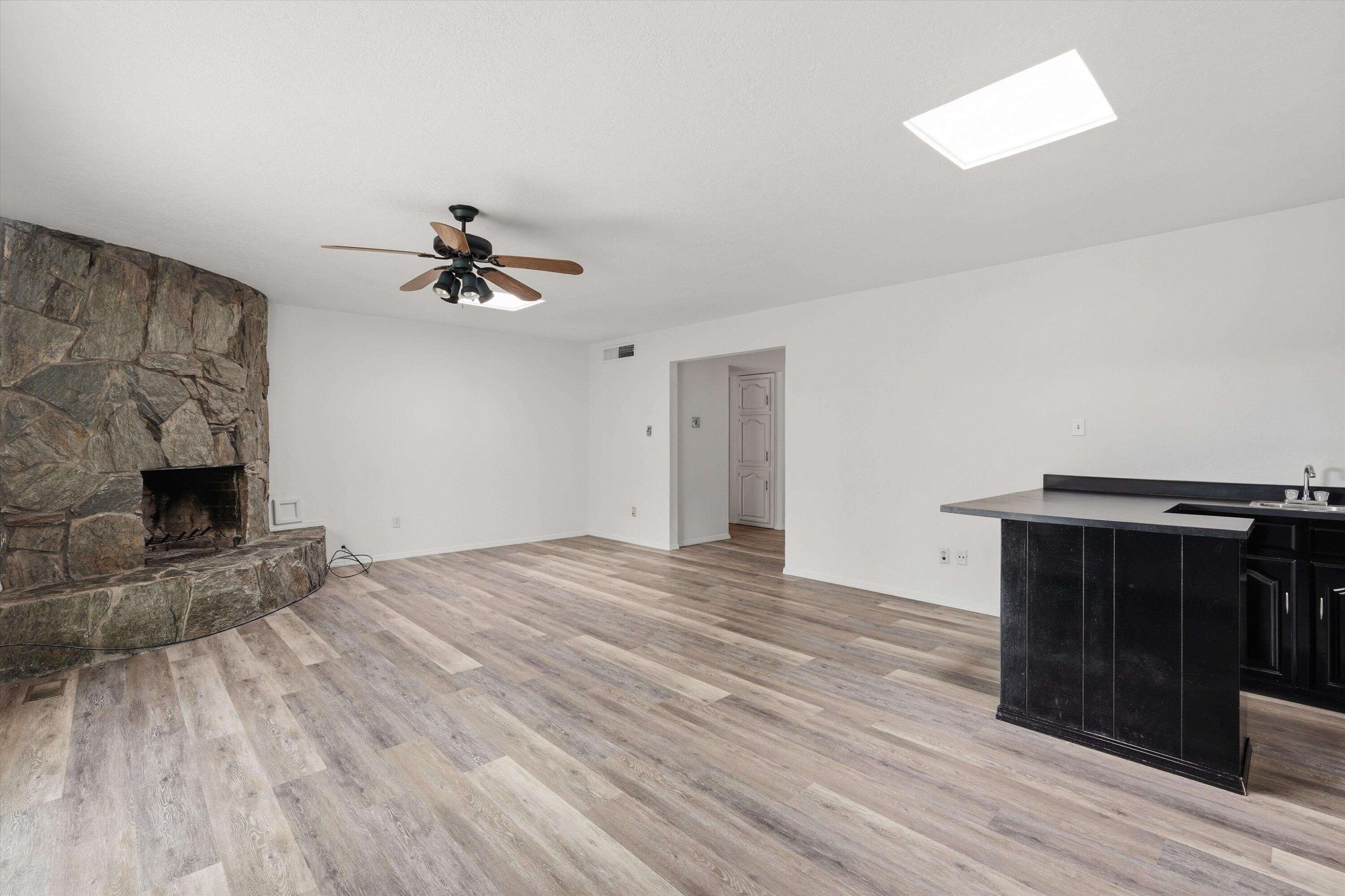 3216 Casa Bonita Drive NE