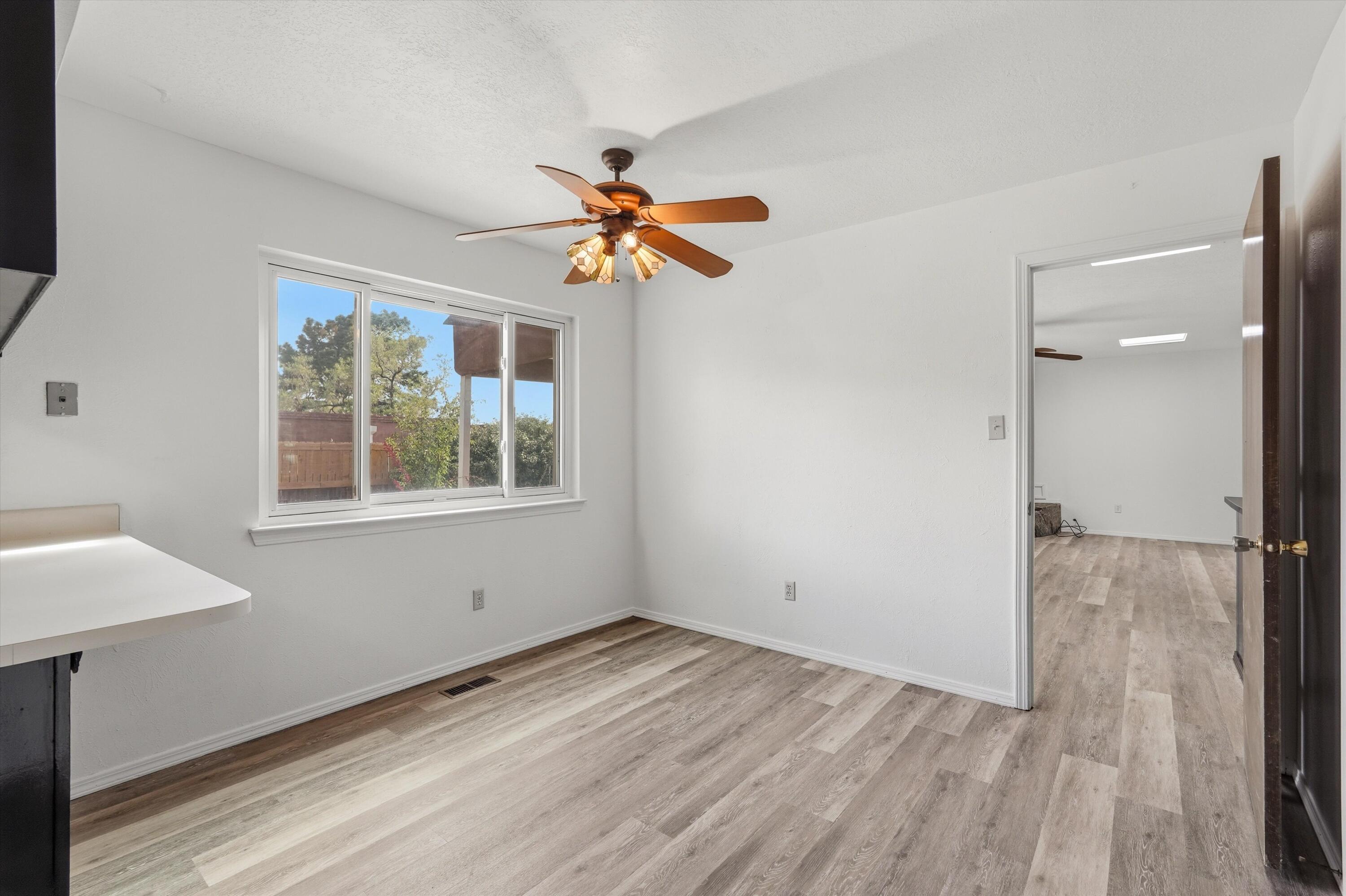 3216 Casa Bonita Drive NE