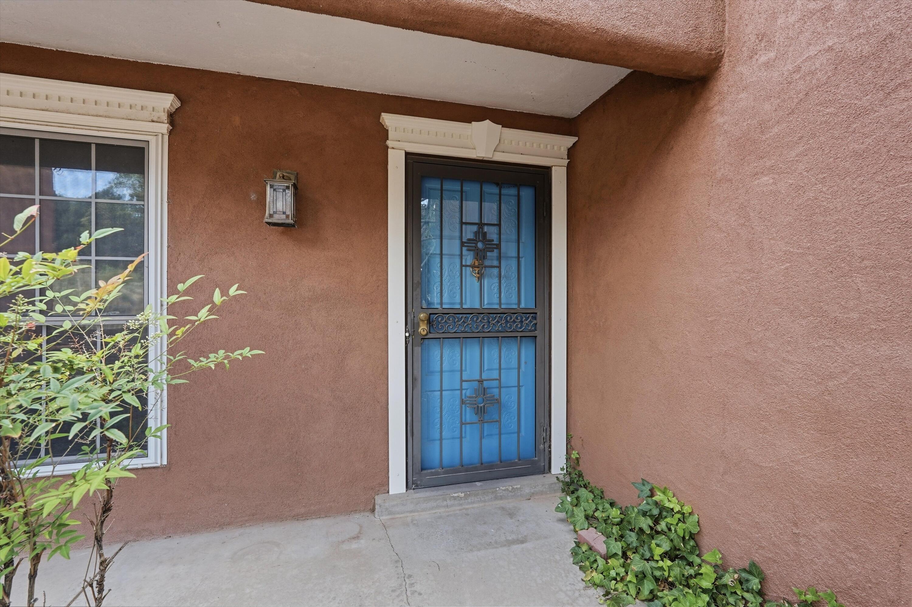3216 Casa Bonita Drive NE