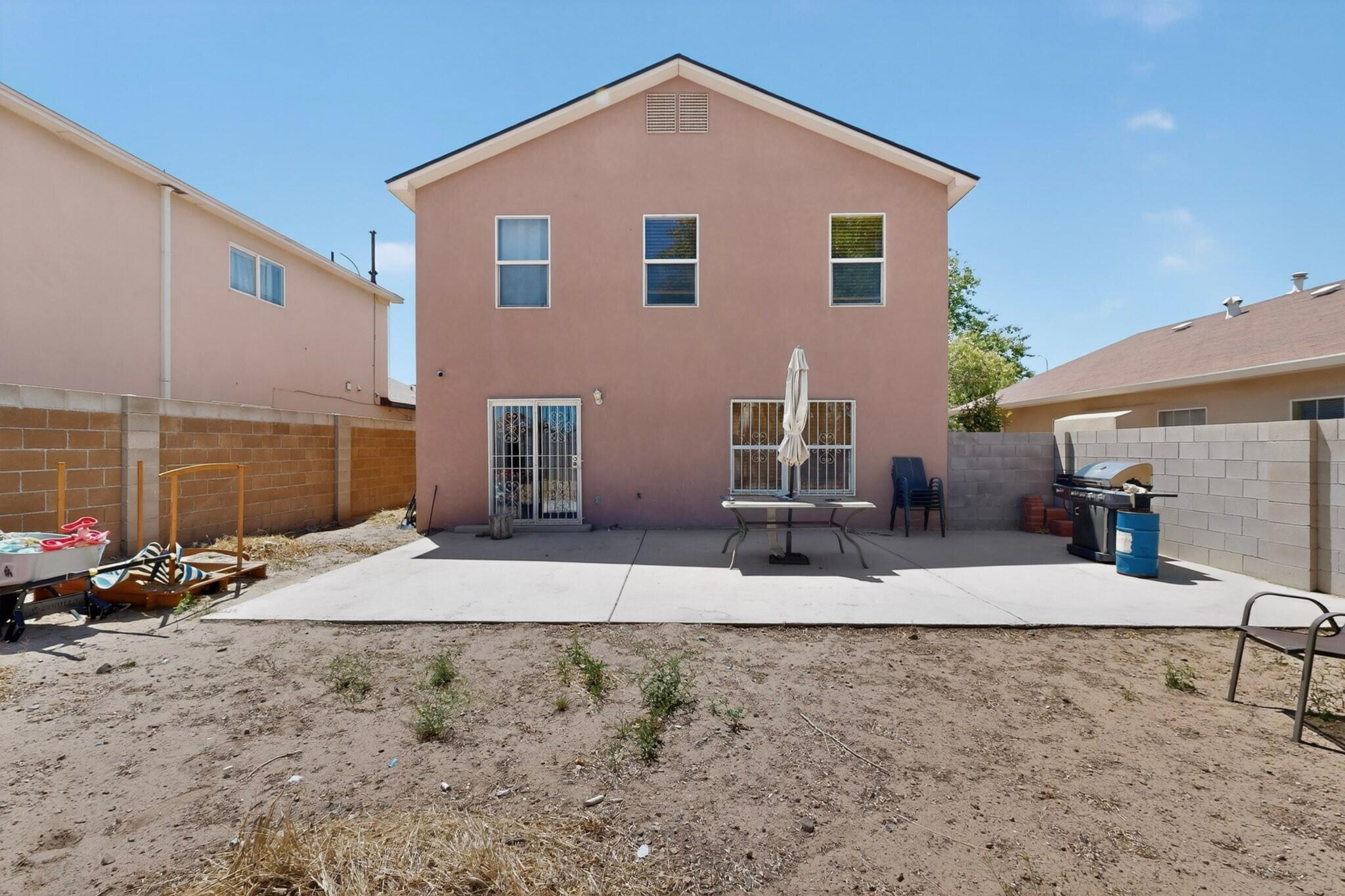 408 Desert Rock Drive SW