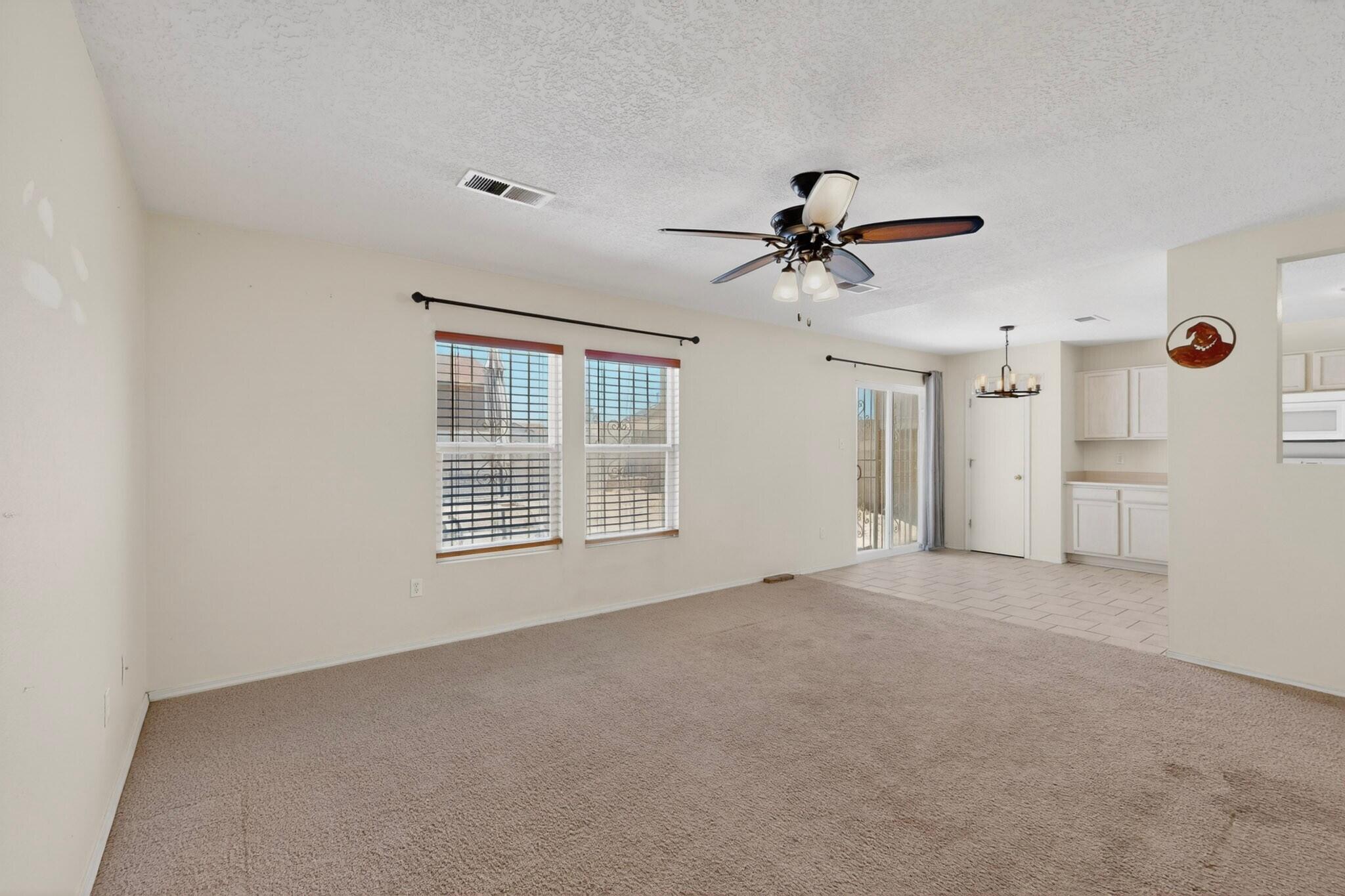 408 Desert Rock Drive SW