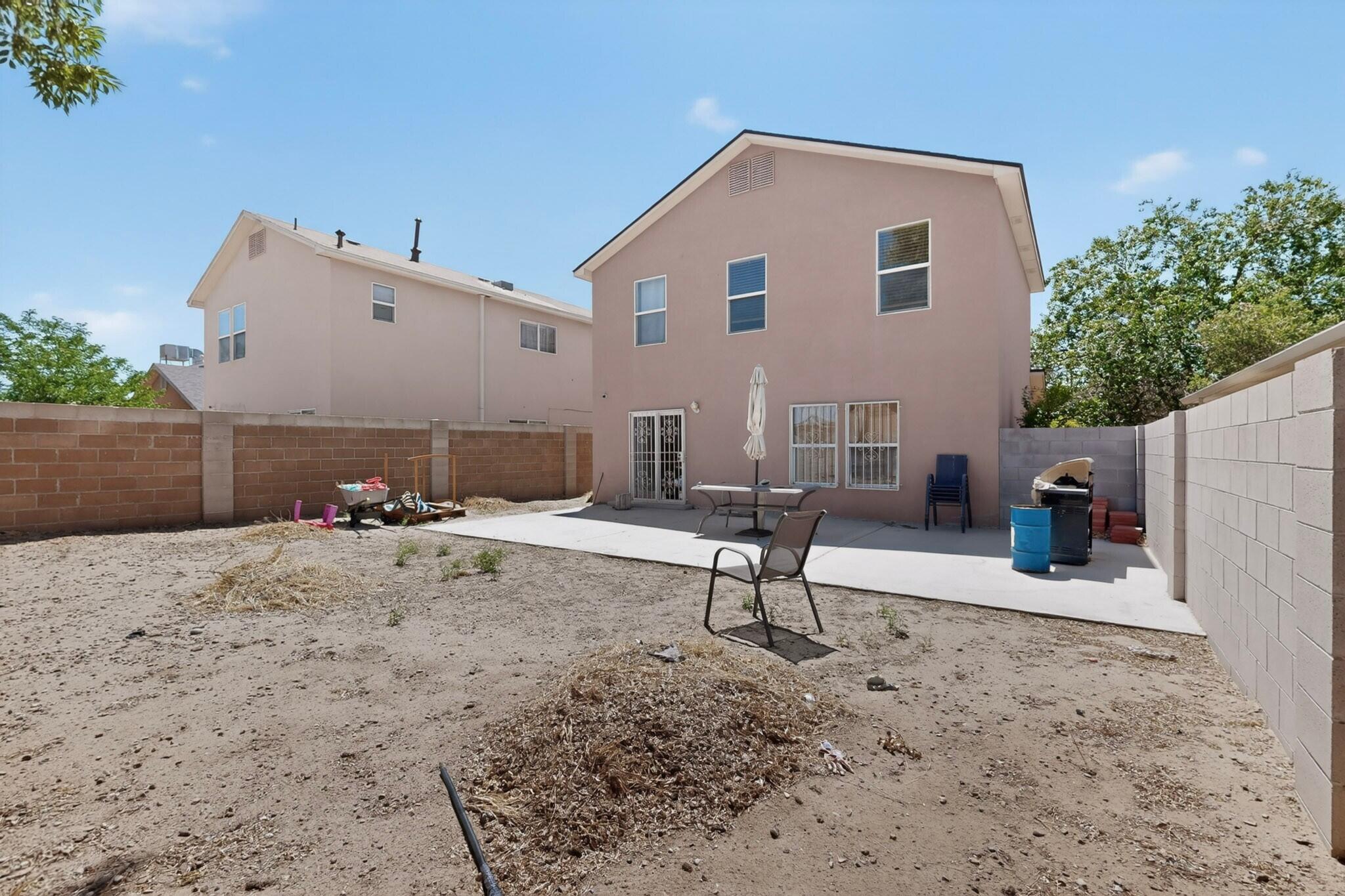 408 Desert Rock Drive SW
