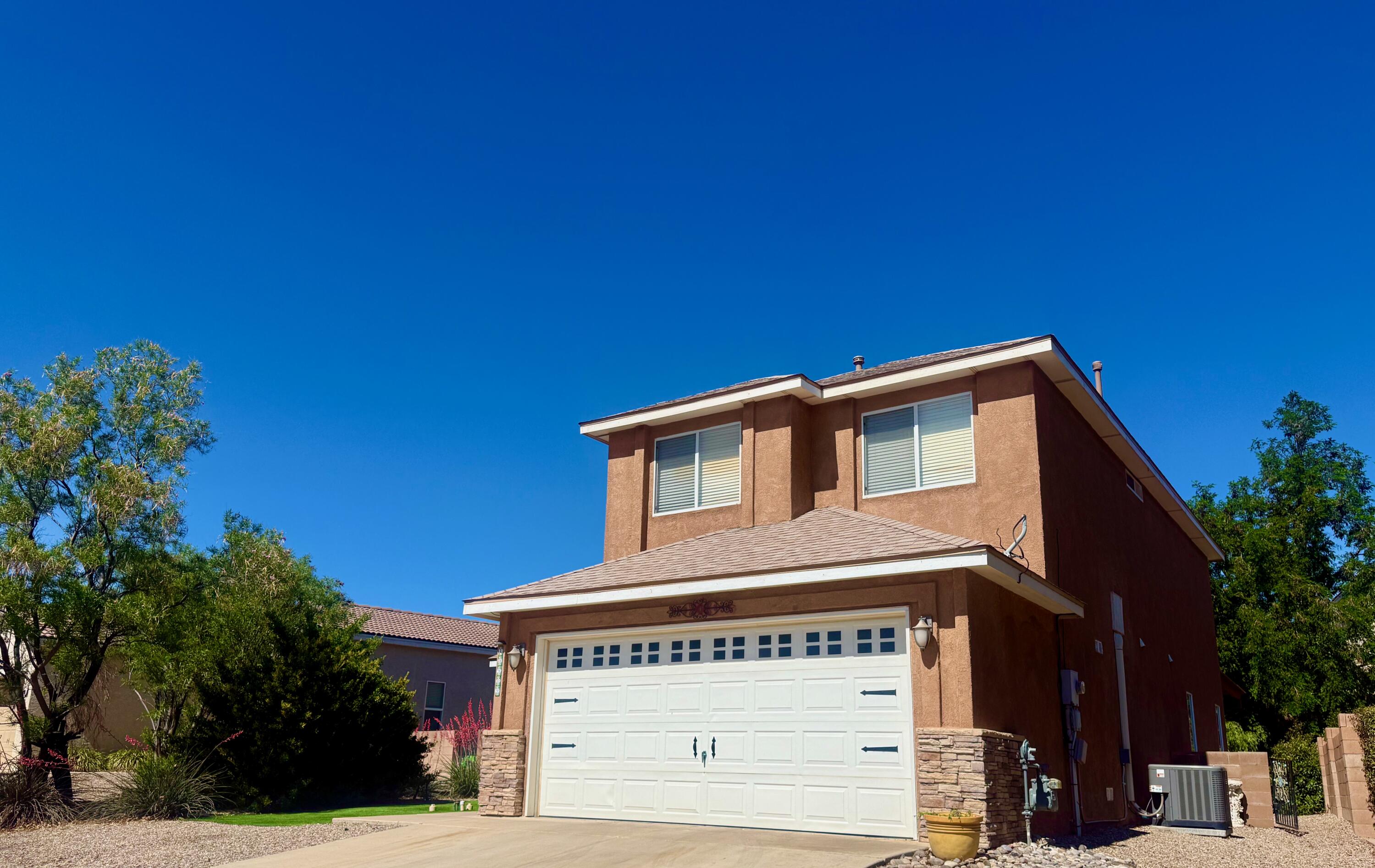 10909 Dream Weaver Drive NW
