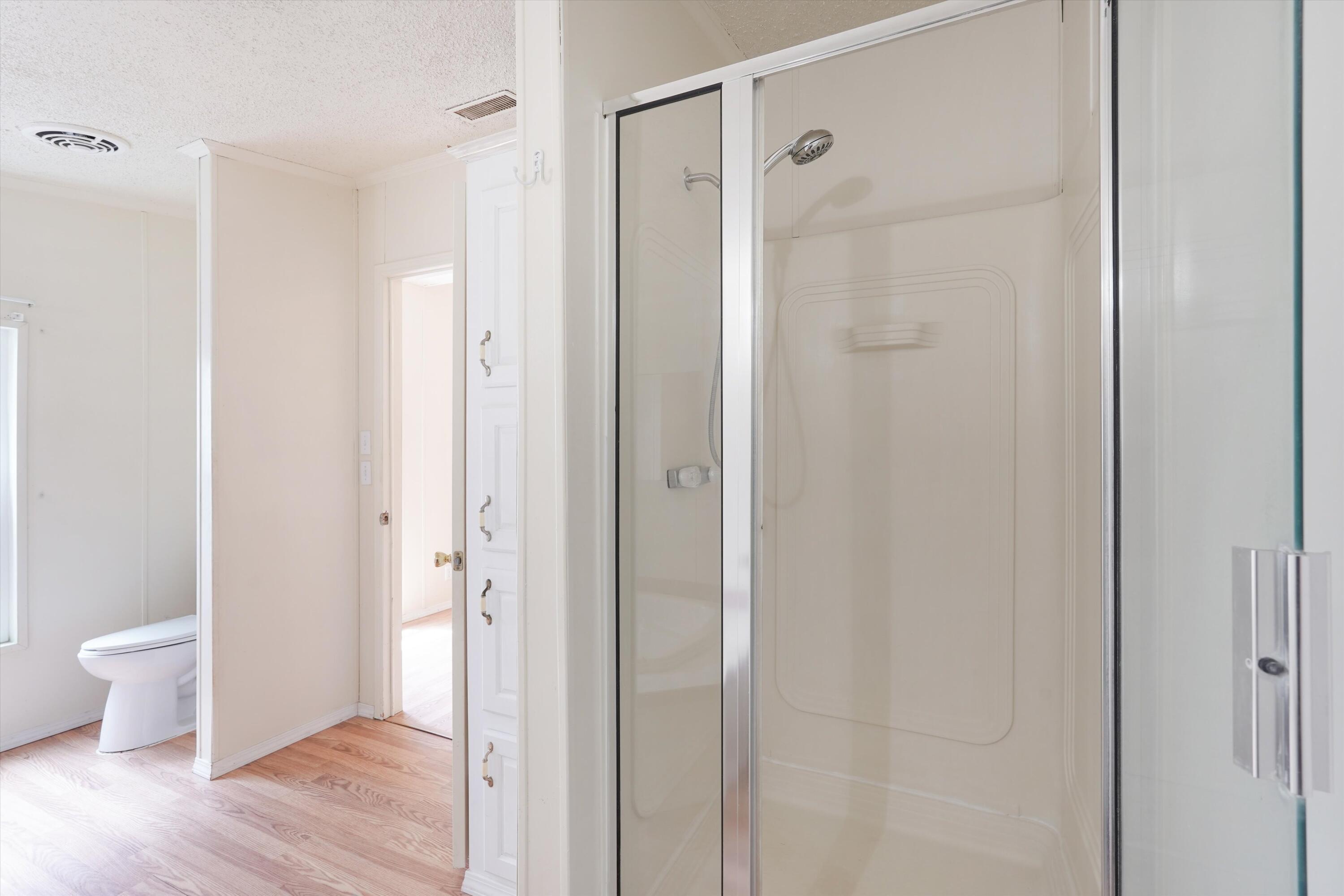 4 Whittier Place SE