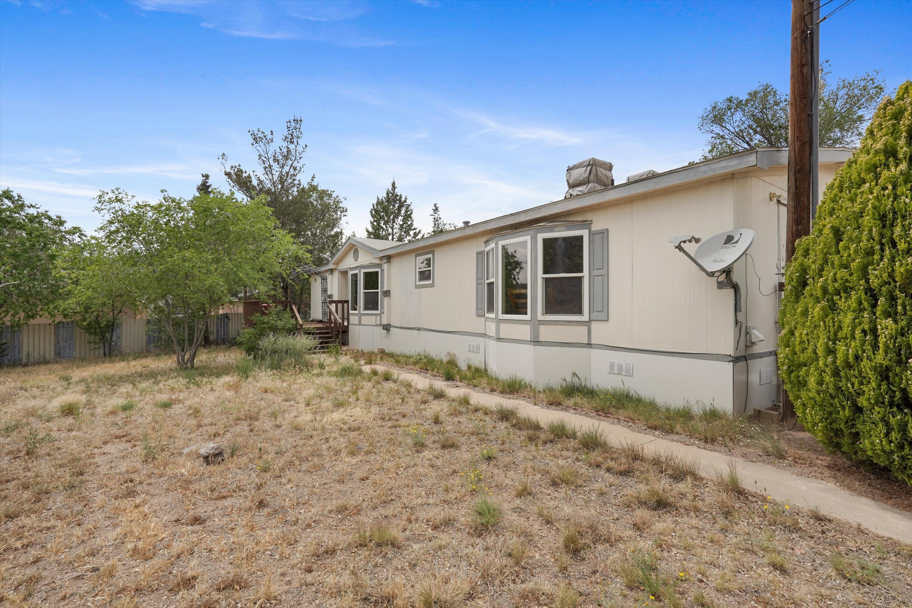 4 Whittier Place SE