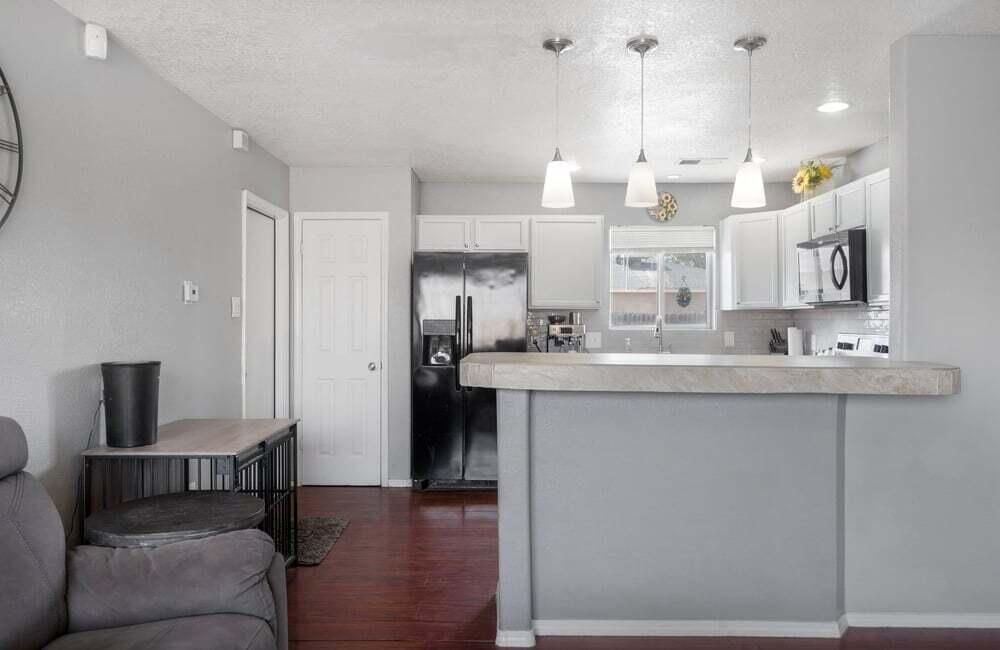 417 1st Street SW