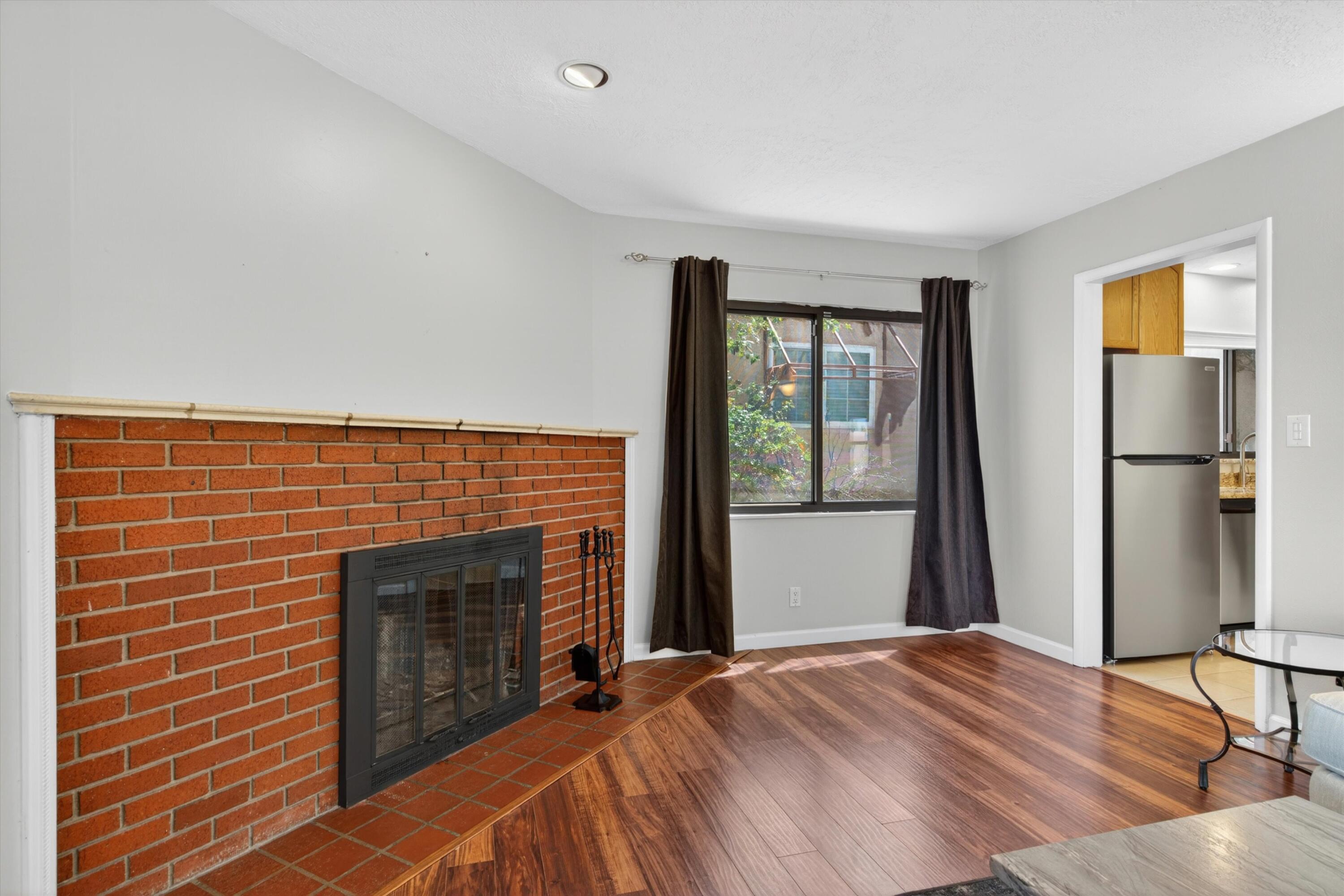 10513 Apache Avenue NE
